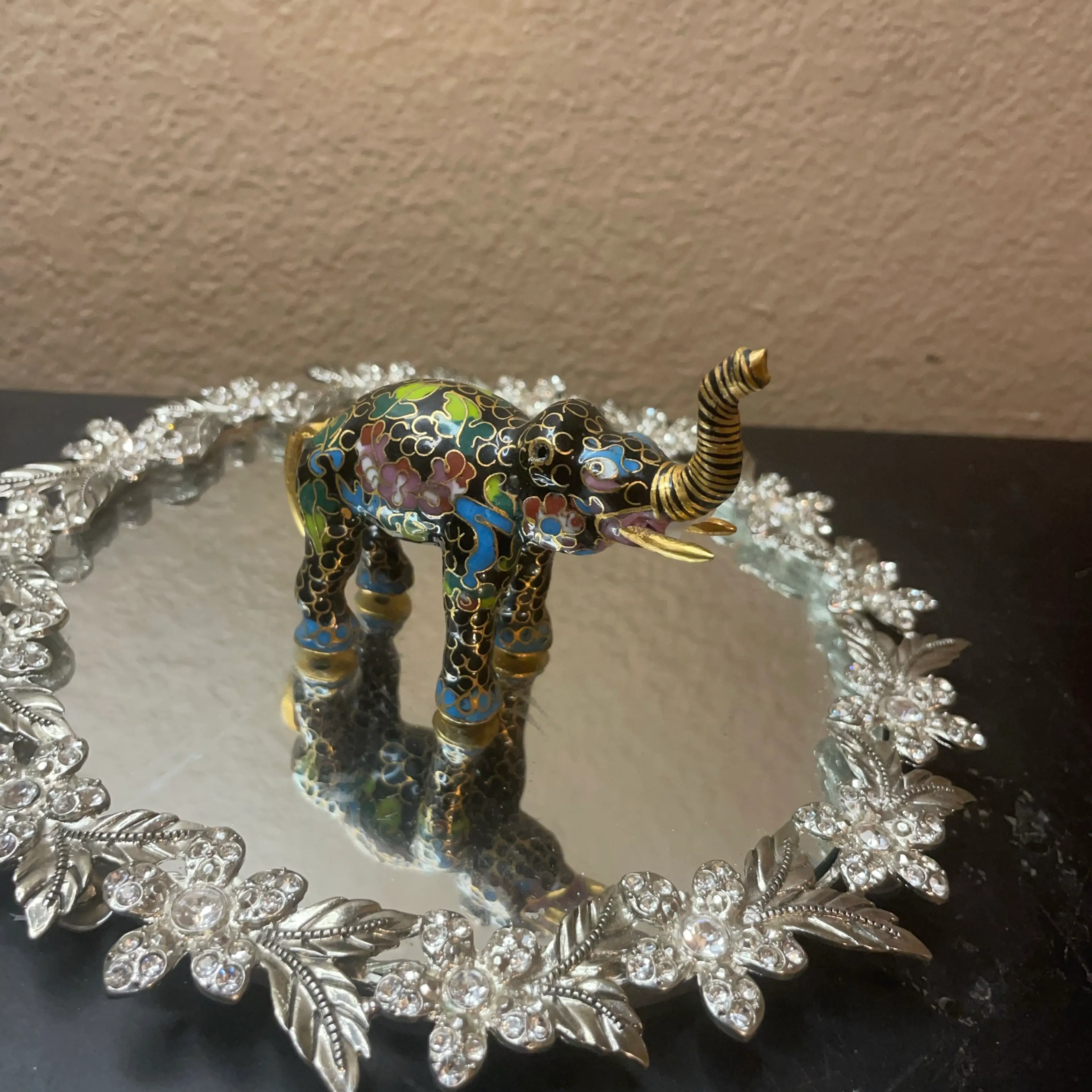 Image 2 of 4