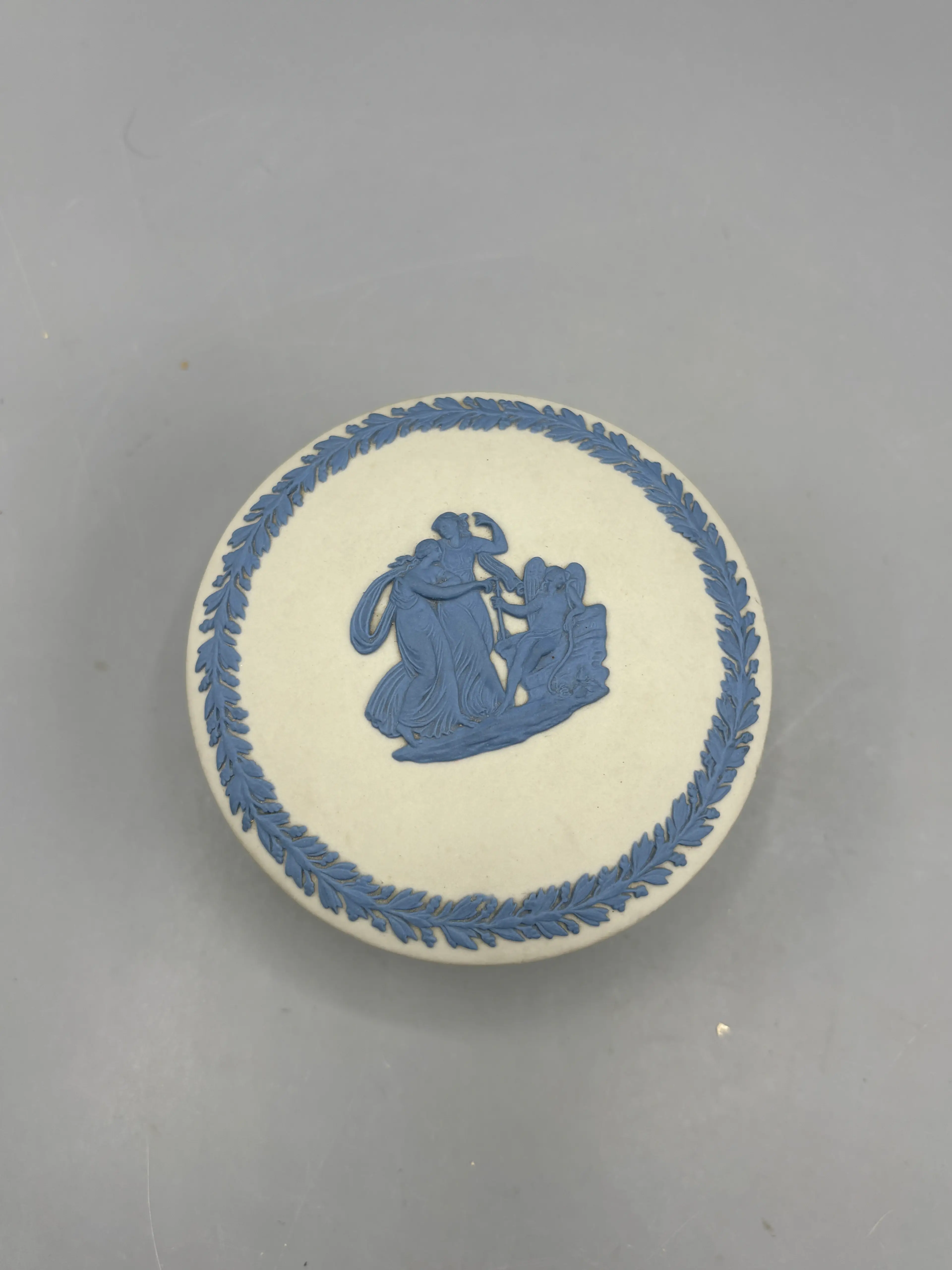Image 3 of 4