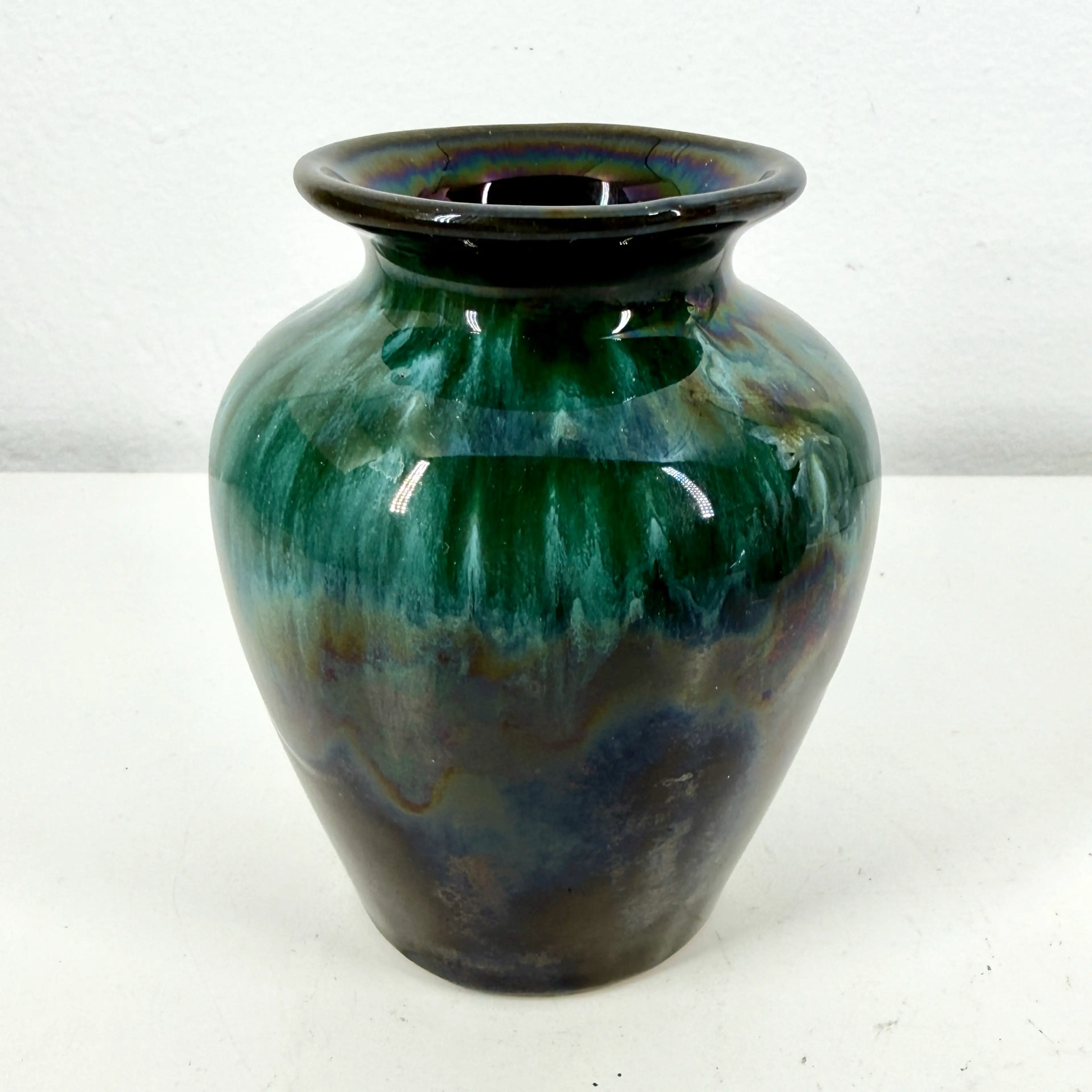 Image 2 of 6