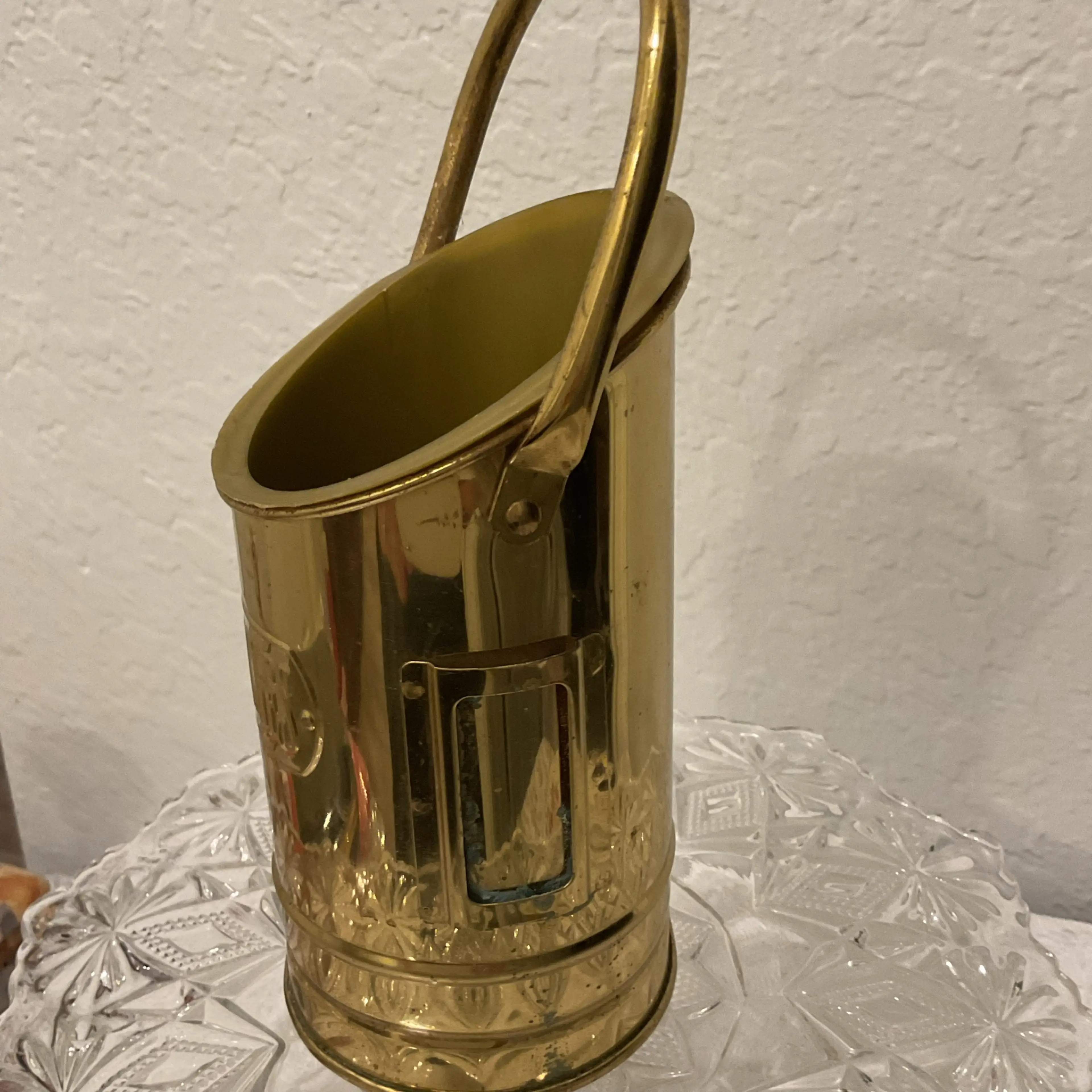 Image 2 of 2