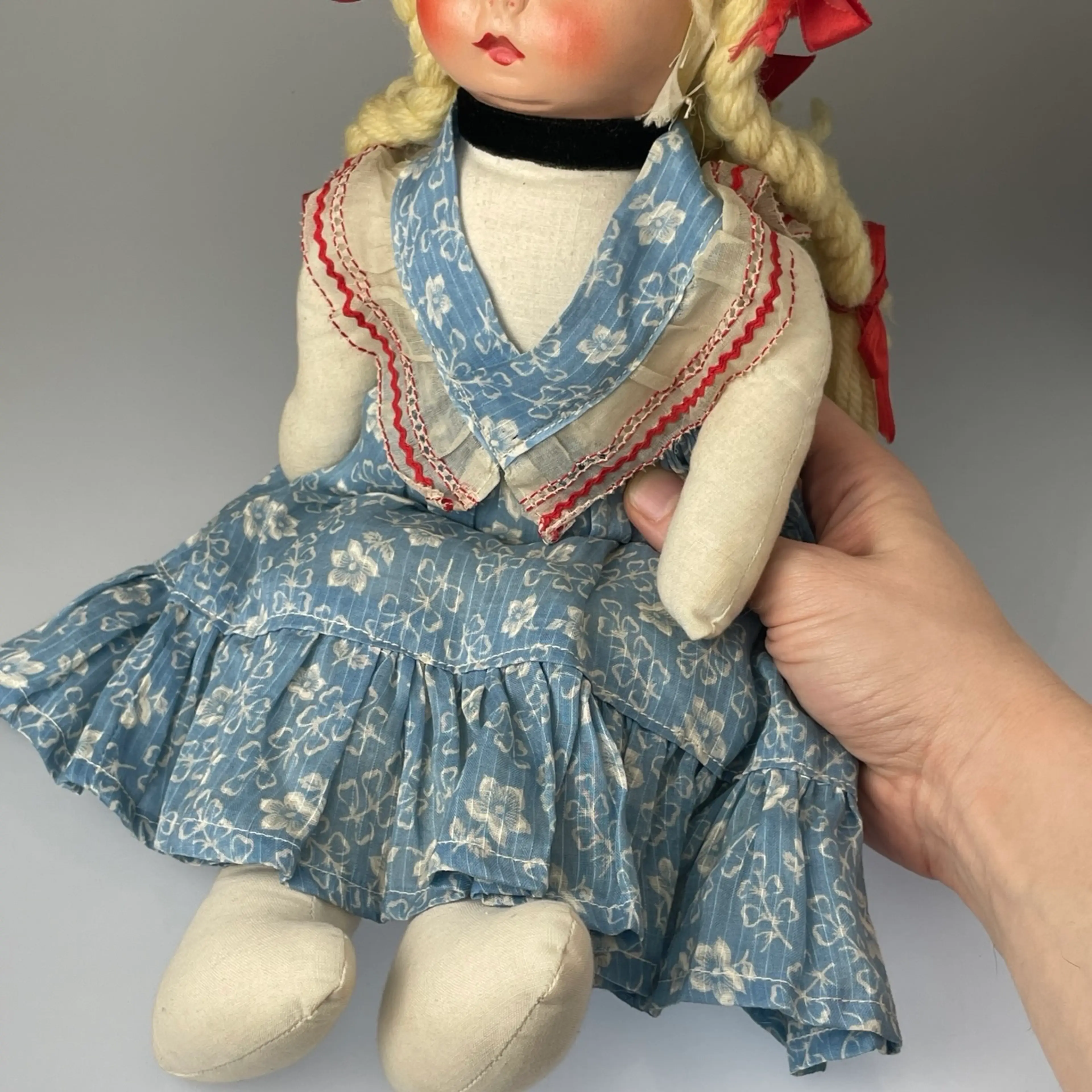 Image 4 of 10