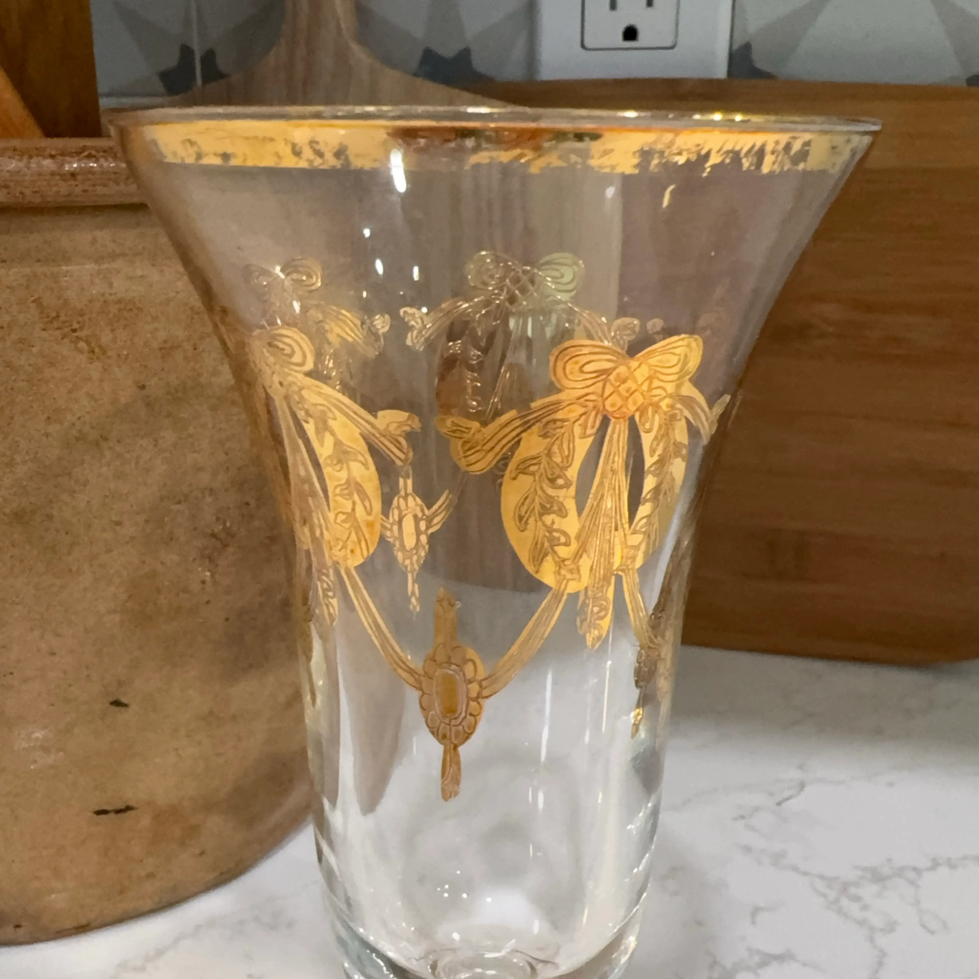 Image 3 of 4