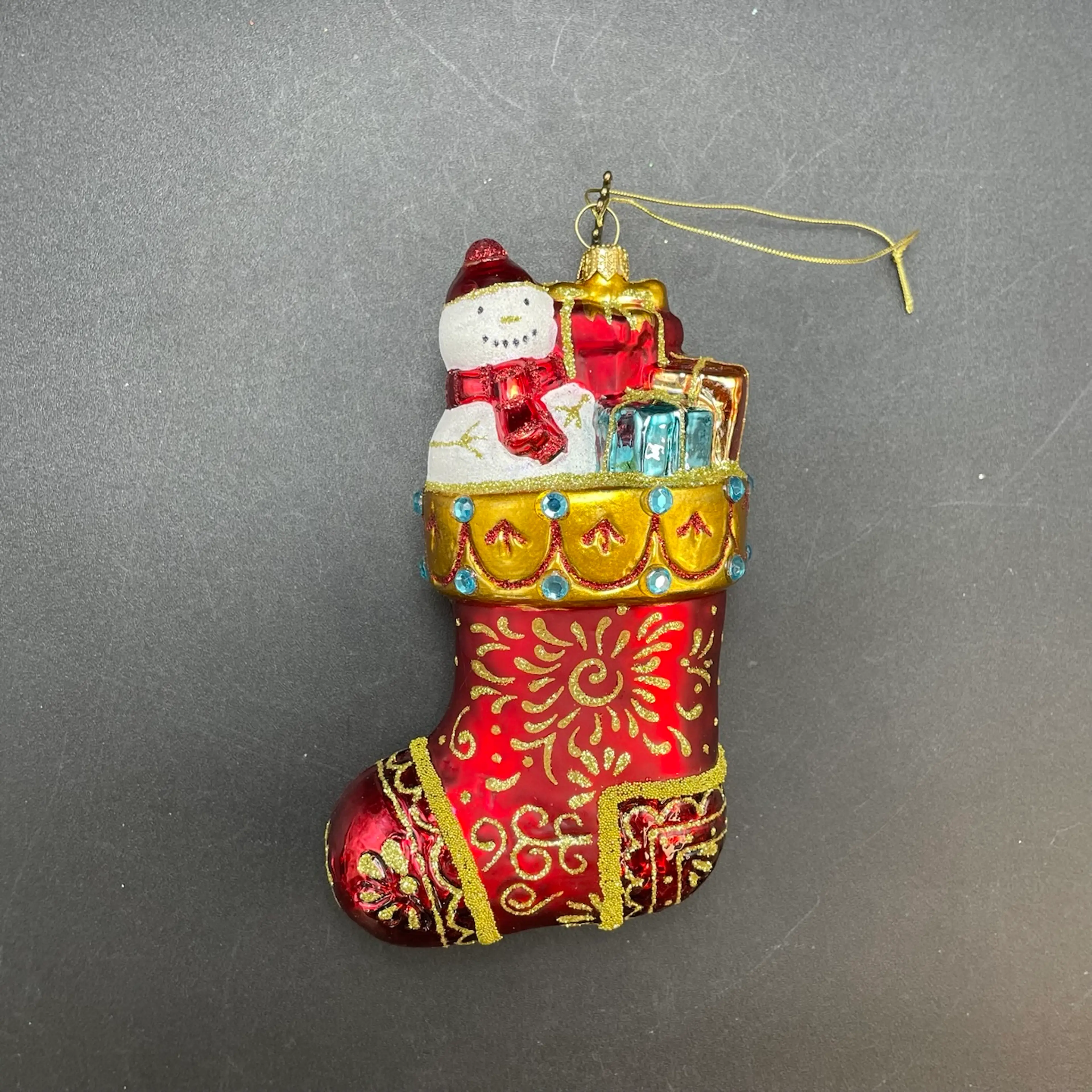 Image 4 of 16