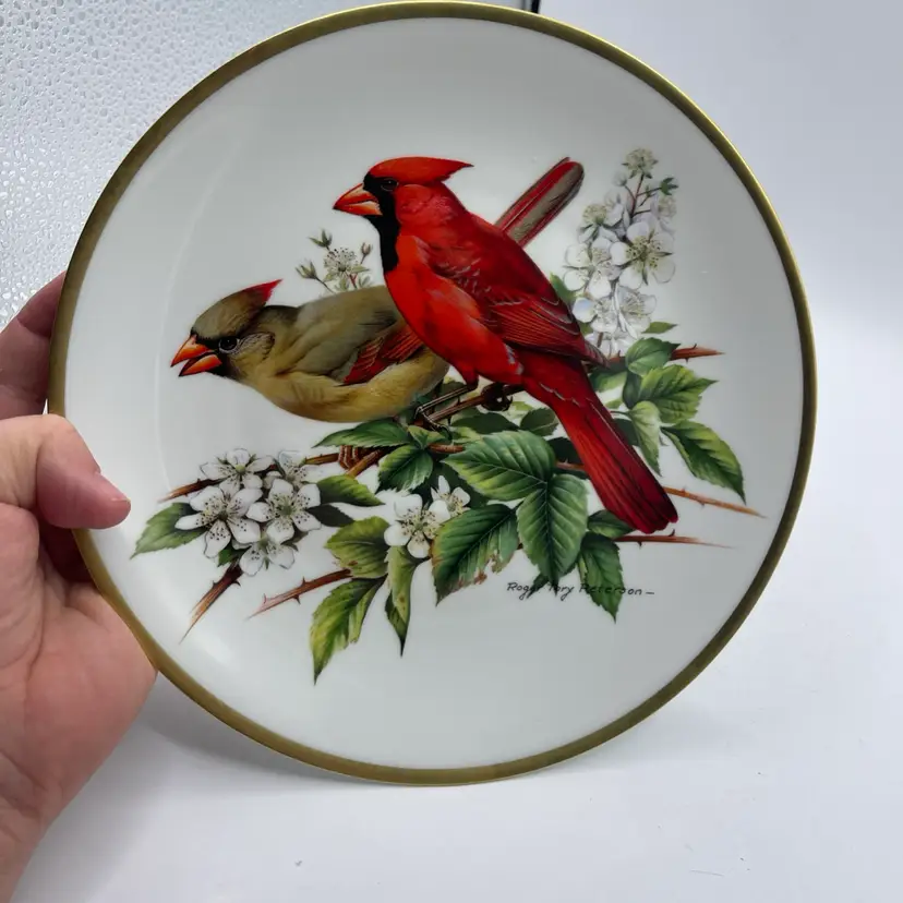 Roger Tory Peterson Cardinal Plate 1981 Limoges France 24K Gold Trim 9.5”
