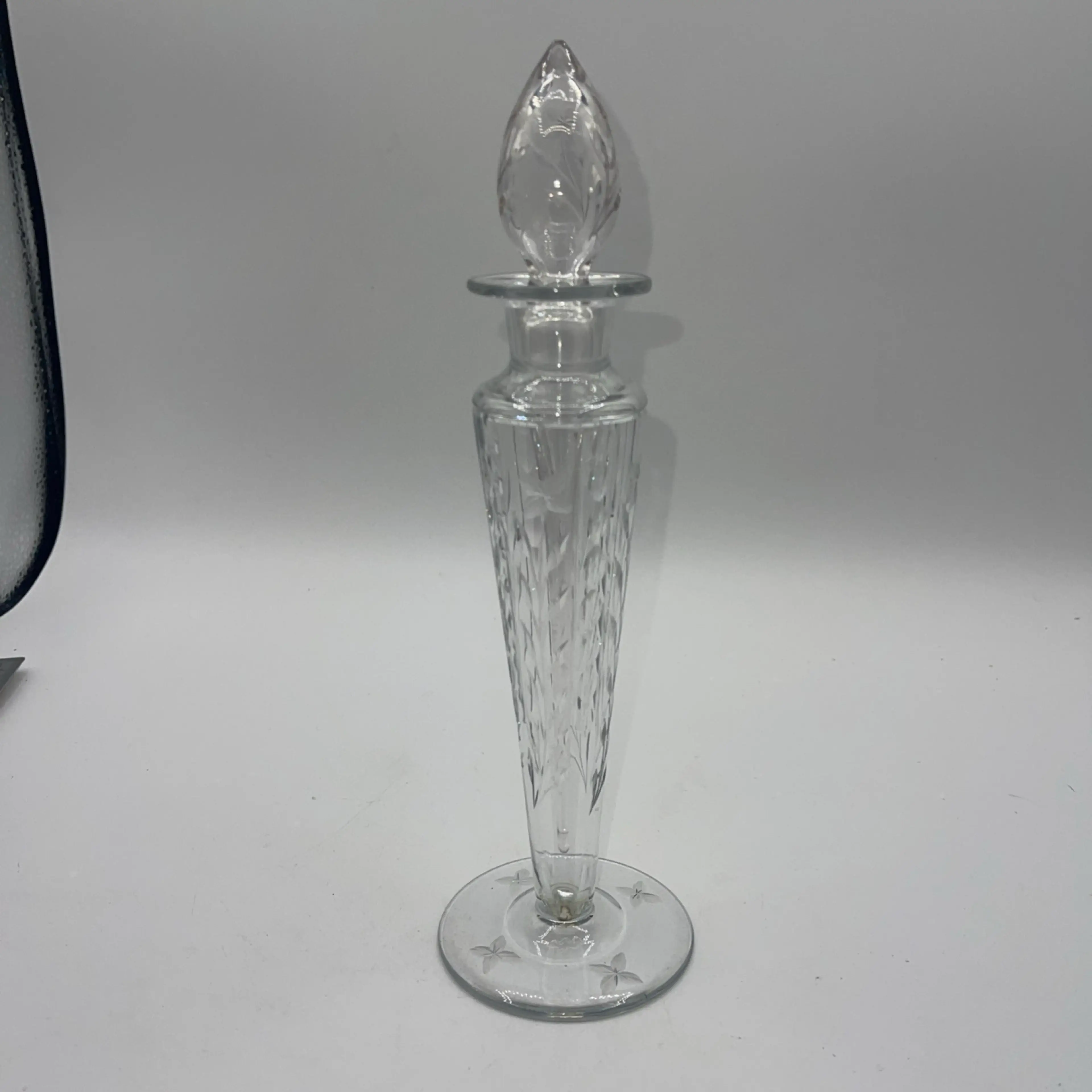 Image 2 of 12