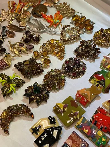 Pop-Up Clearance Sale 