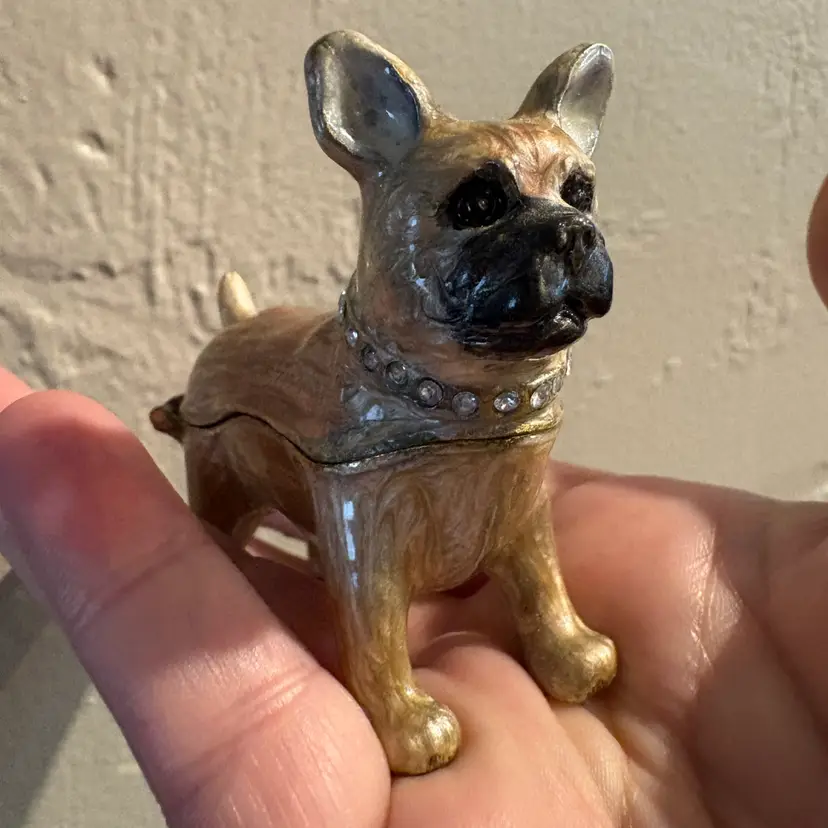 Trinket box enamel hinged dog w/ rhinestones