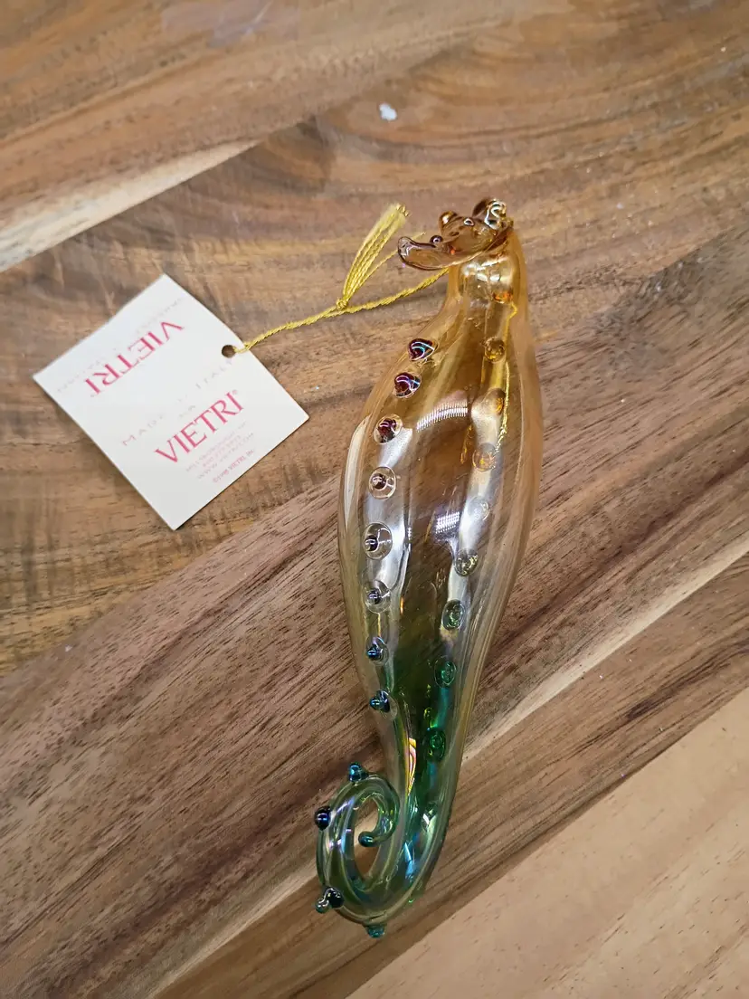 Vietri Murano Italy Hand Blown Art Glass Amber Green Umbra Seahorse NWT.ietri Murano Italy Hand Blown Art Glass Amber Green Umbra Seahorse NWT.