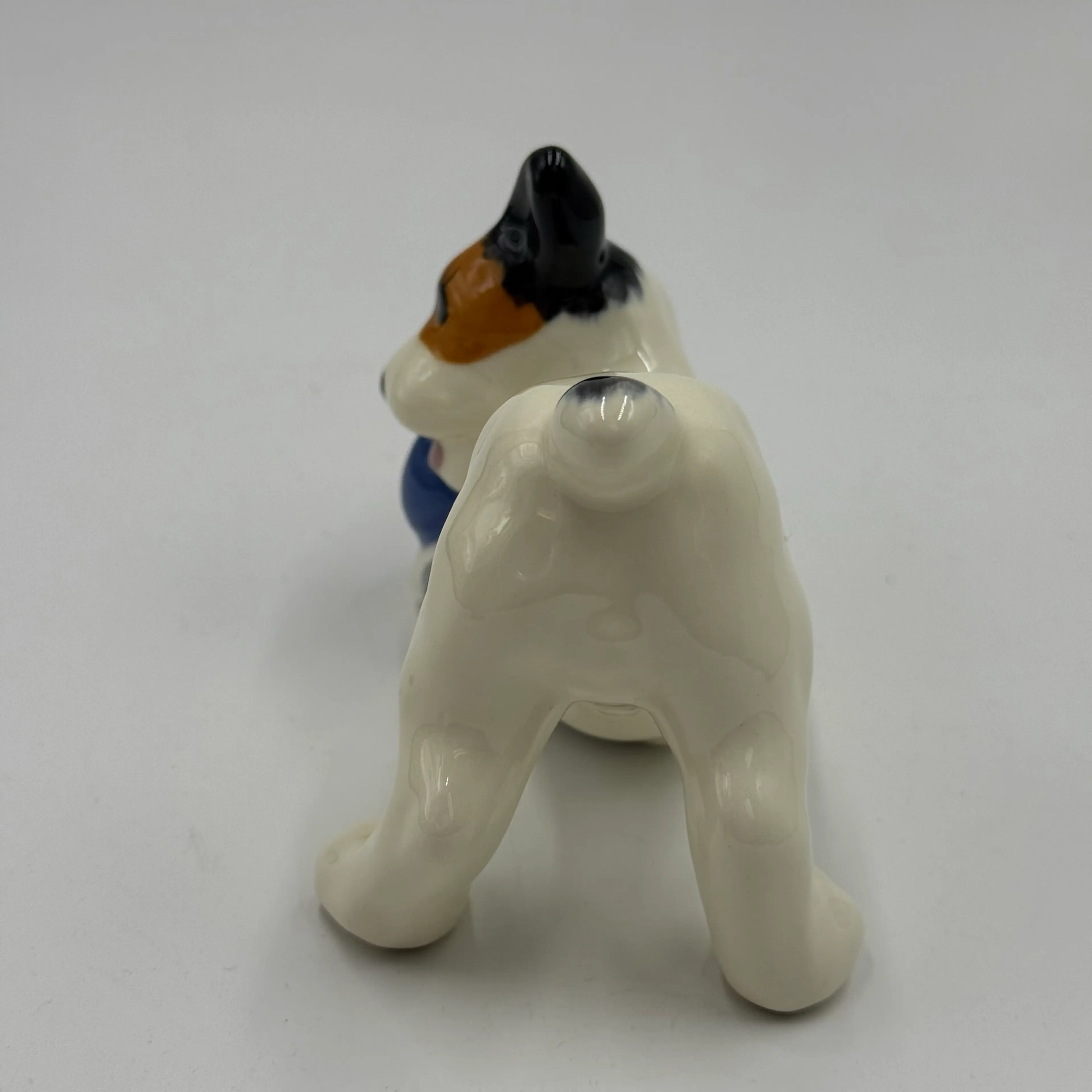 Image 2 of 9