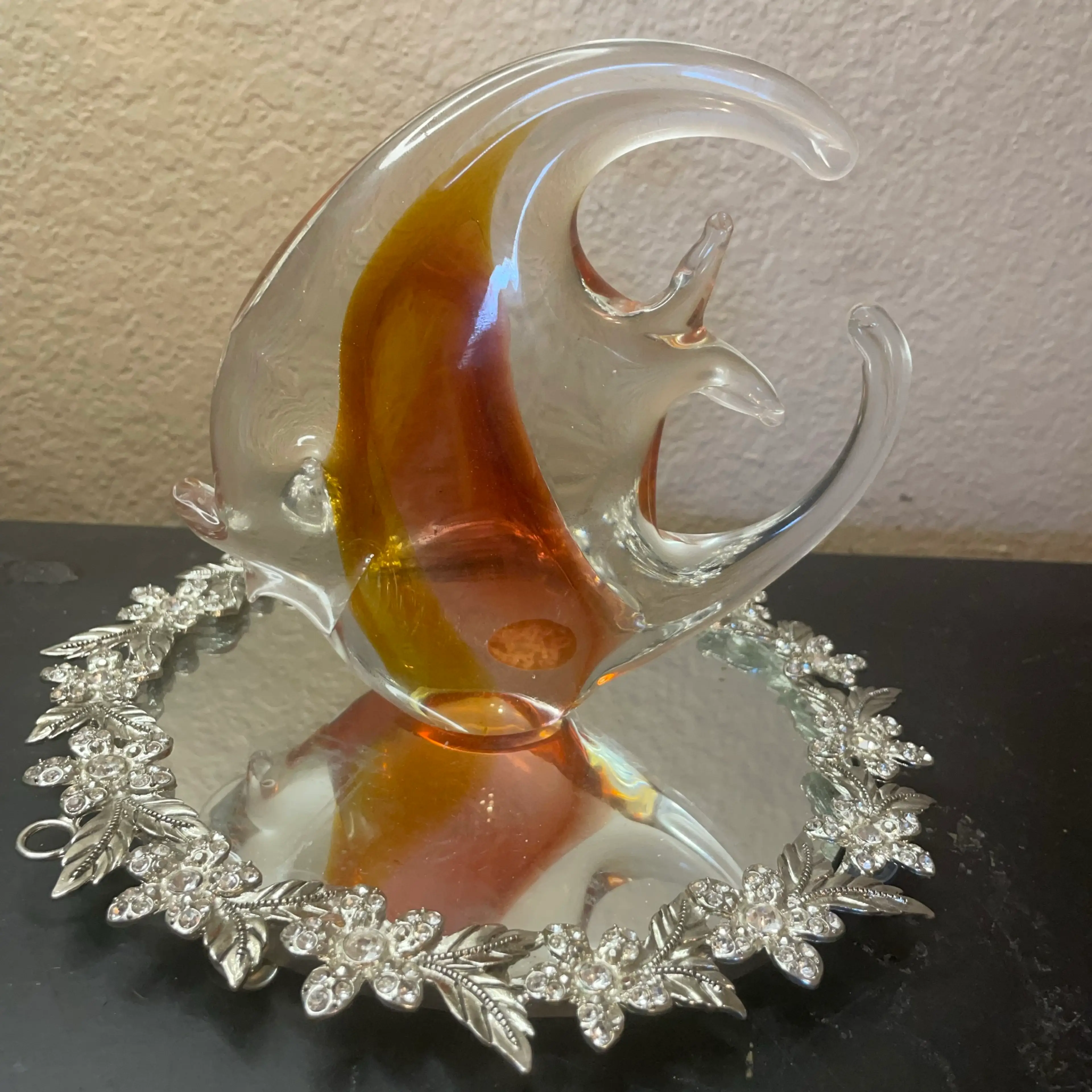 Image 3 of 8