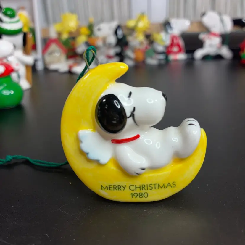 #34 - Vintage Japan Peanuts Ornament Snoopy