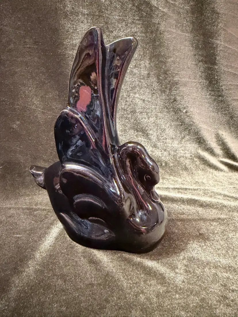 Vintage Mid-Century Cali-Cali California Pottery Iridescent Black Swan Figurine *Appears Yo Have Been repaired On Tail *