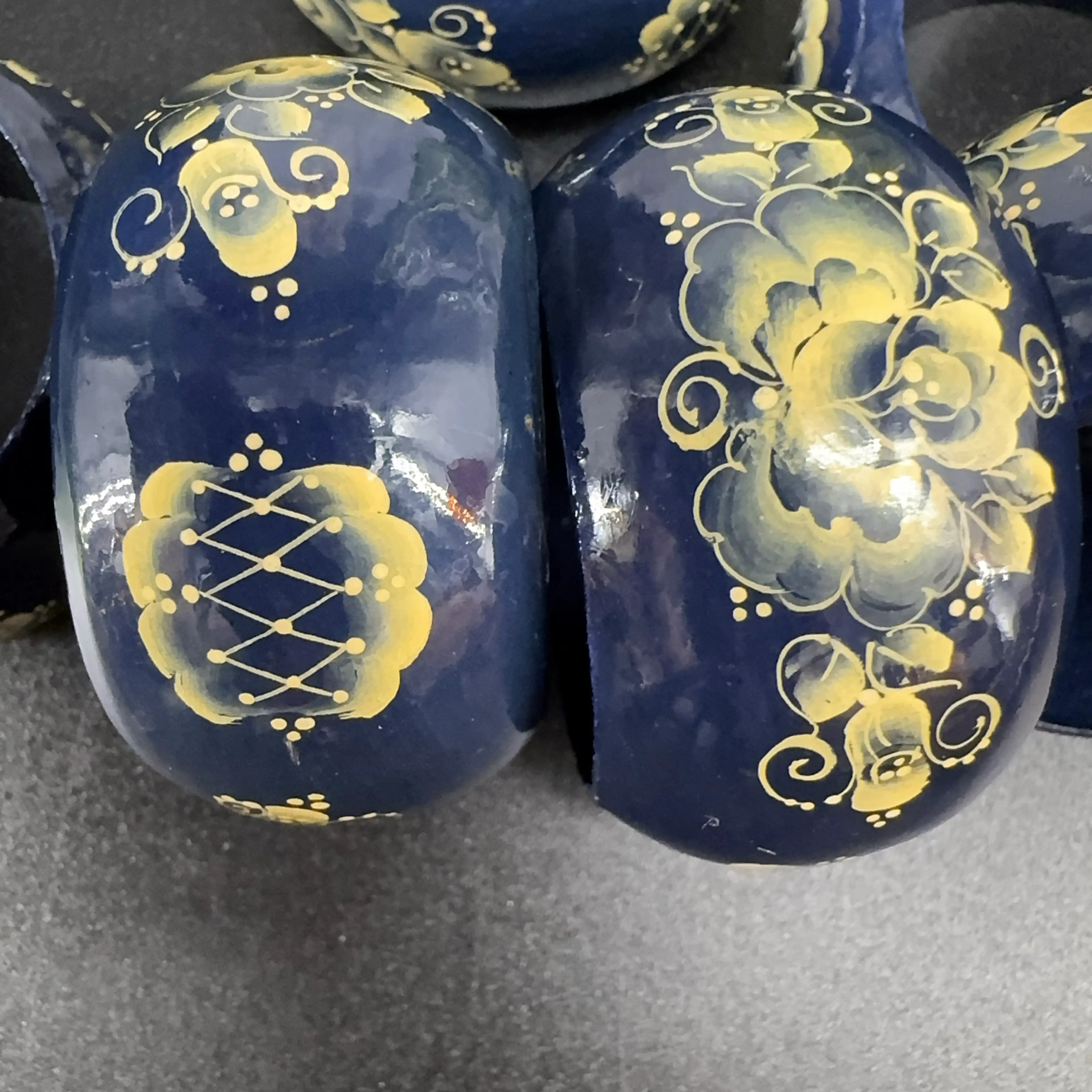 Image 2 of 2