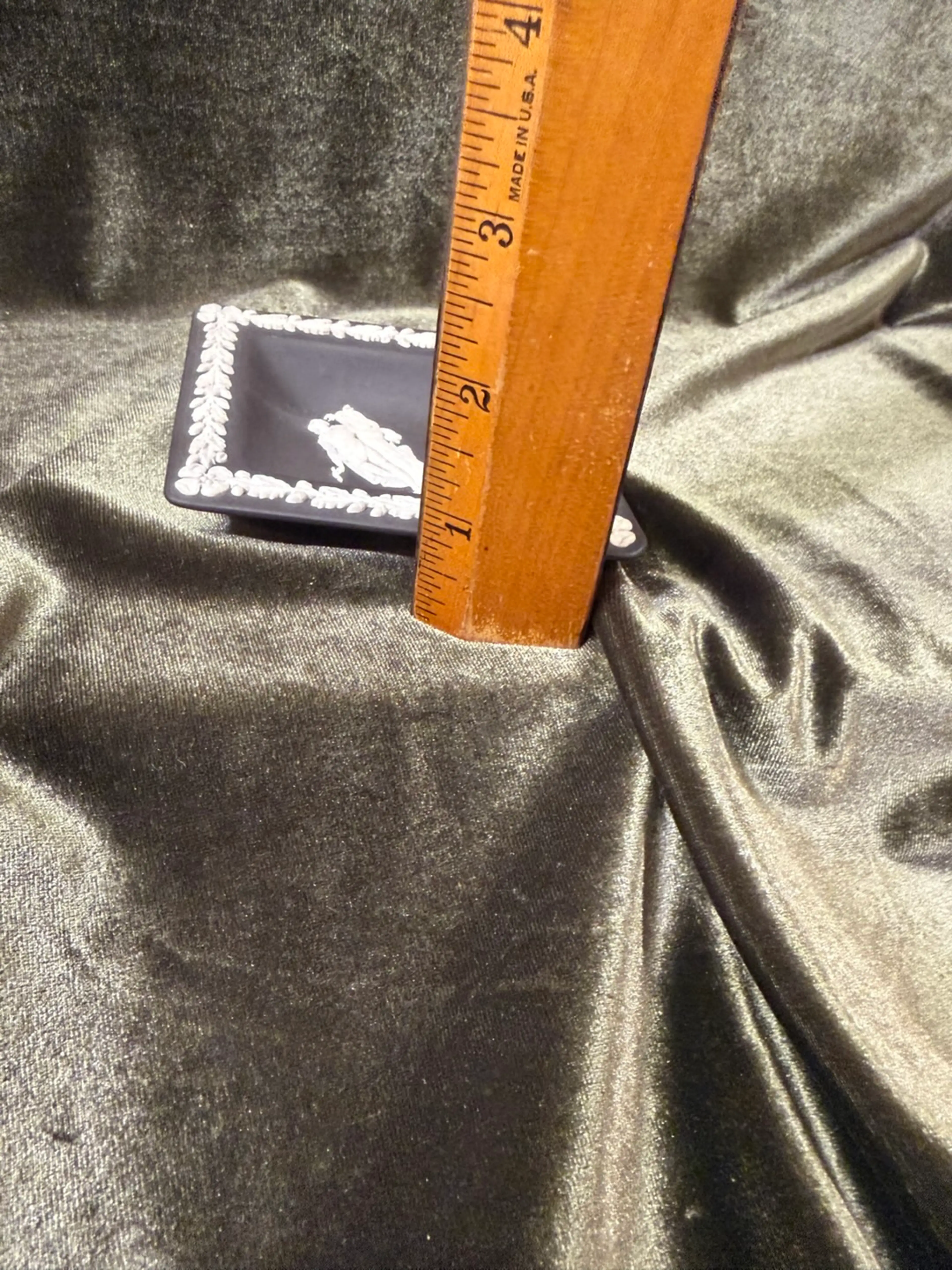 Image 4 of 6
