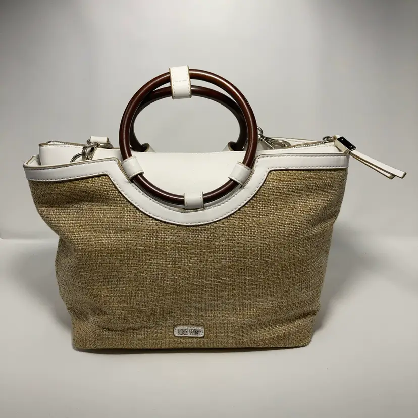 New! Nine West Straw Tote Bag With Removable Inner Pouch! 15”x12”!