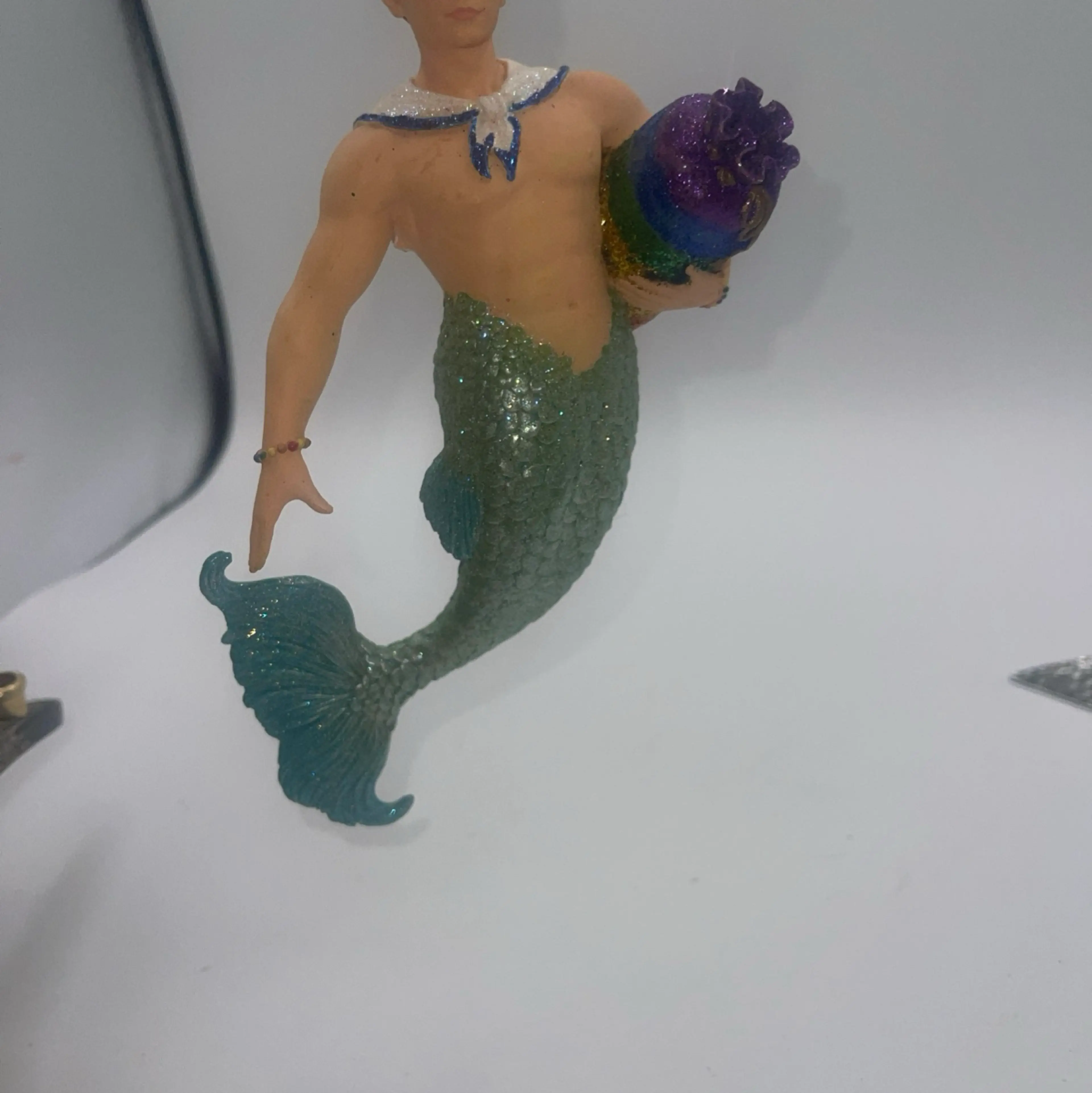 Image 2 of 7
