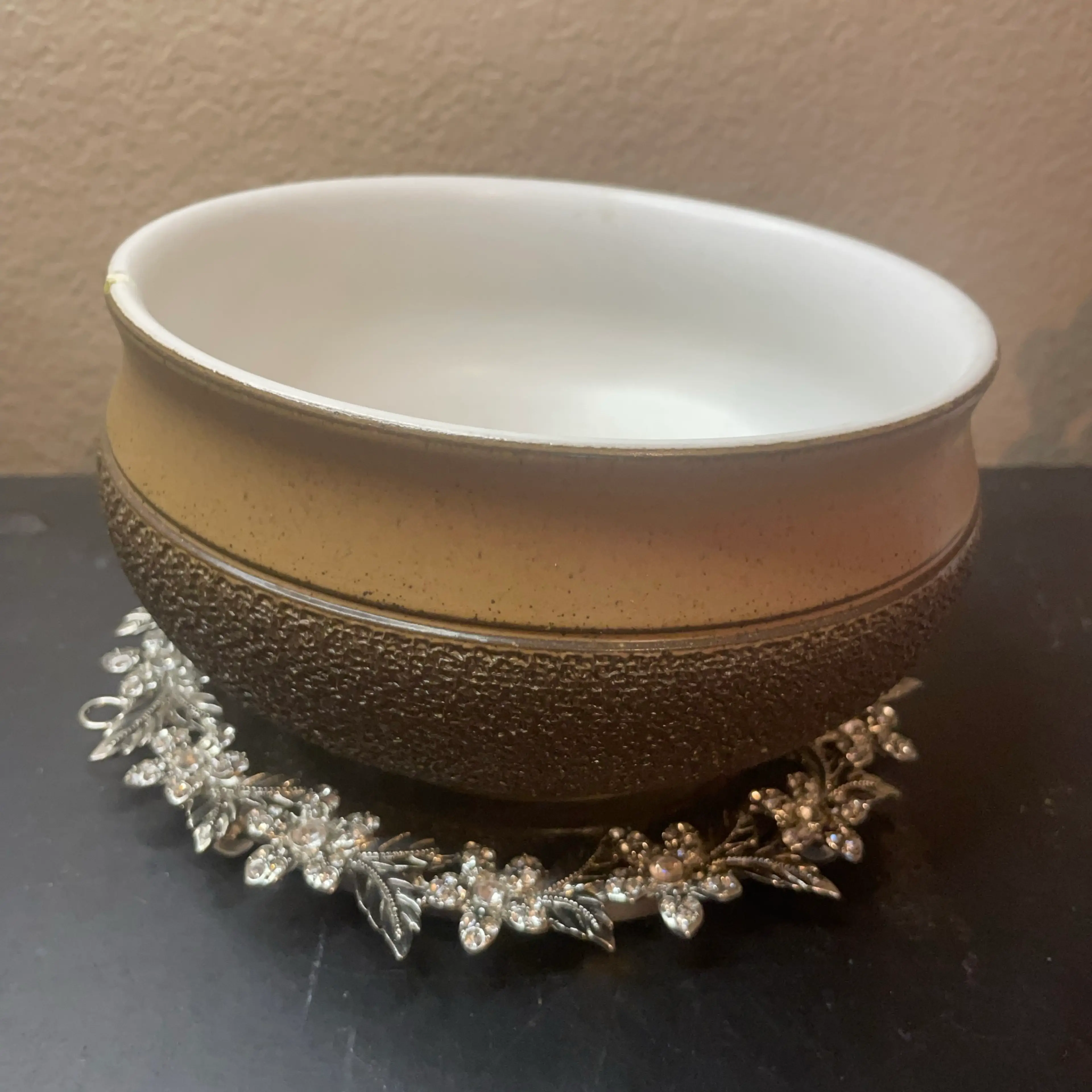 Image 2 of 7