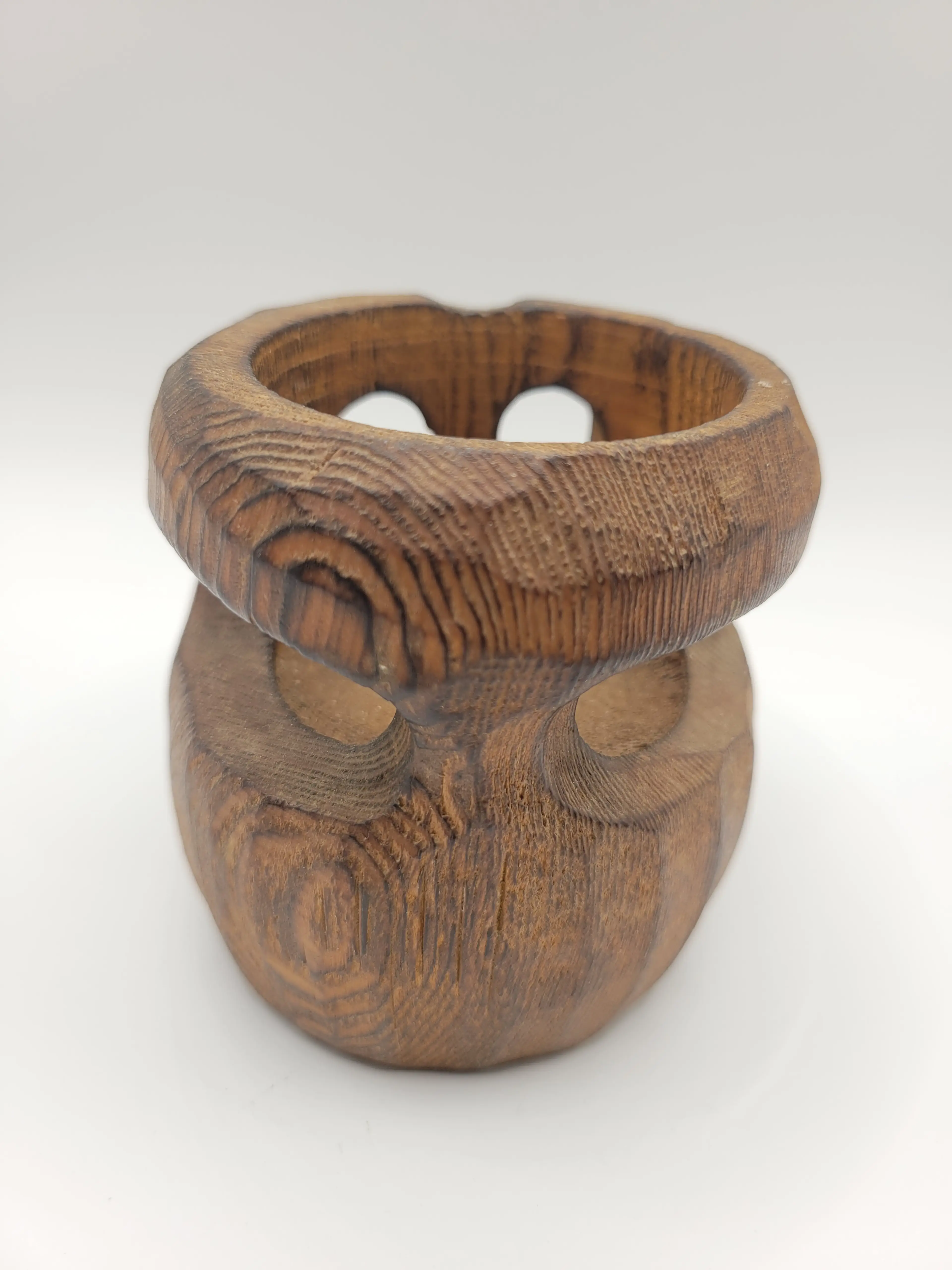 Image 4 of 14