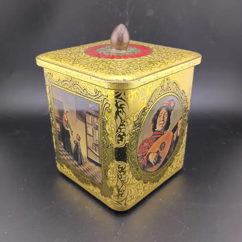 Dutch candy tin
