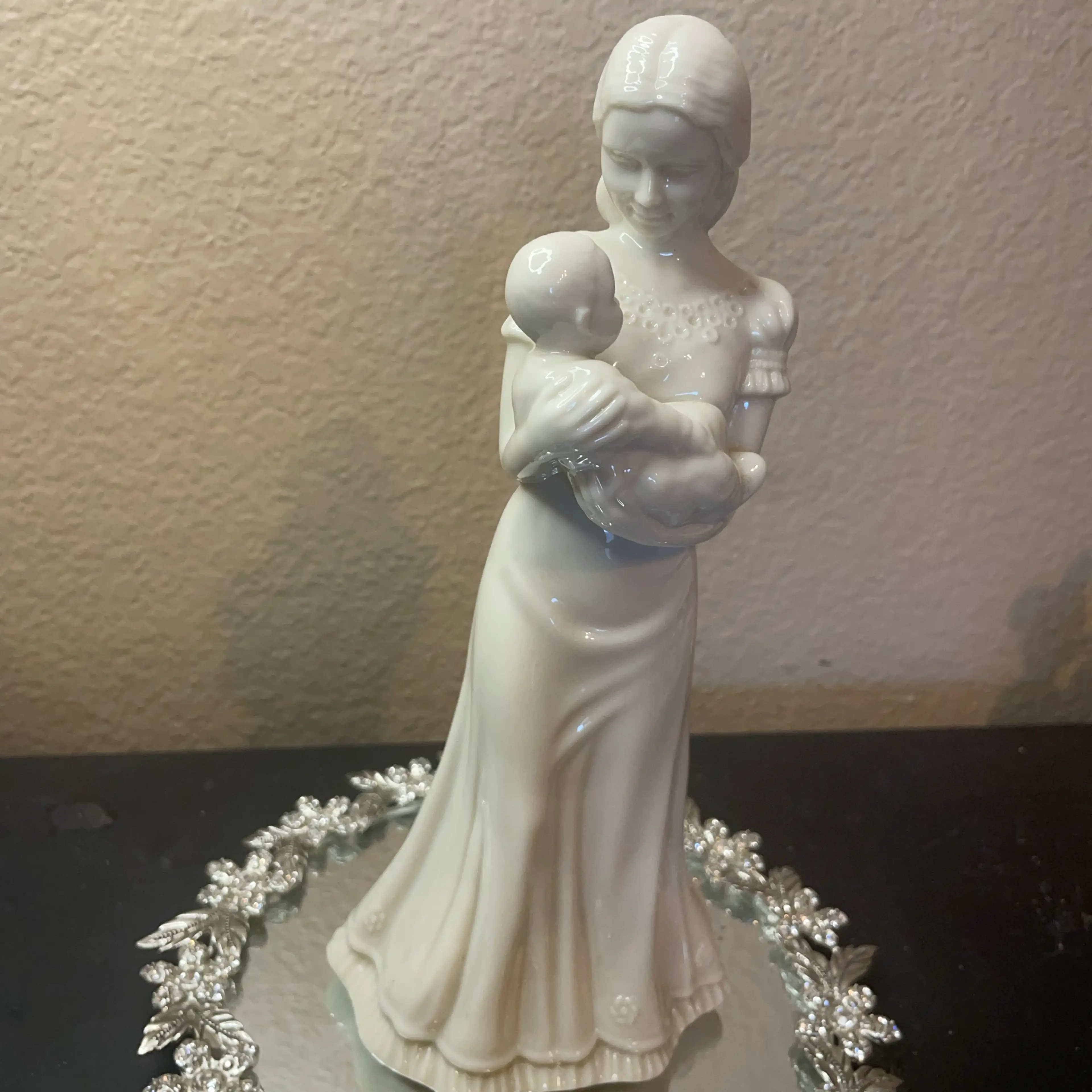 Image 3 of 6