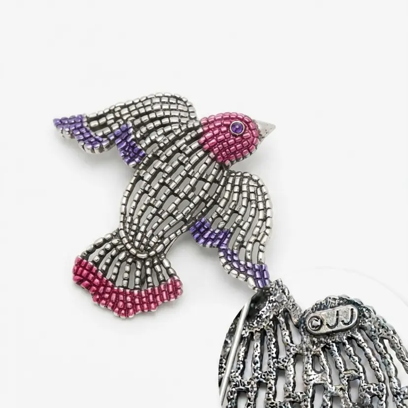 157. Vintage JJ (Jonette Jewelry) Bird in Flight Enamel Brooch
