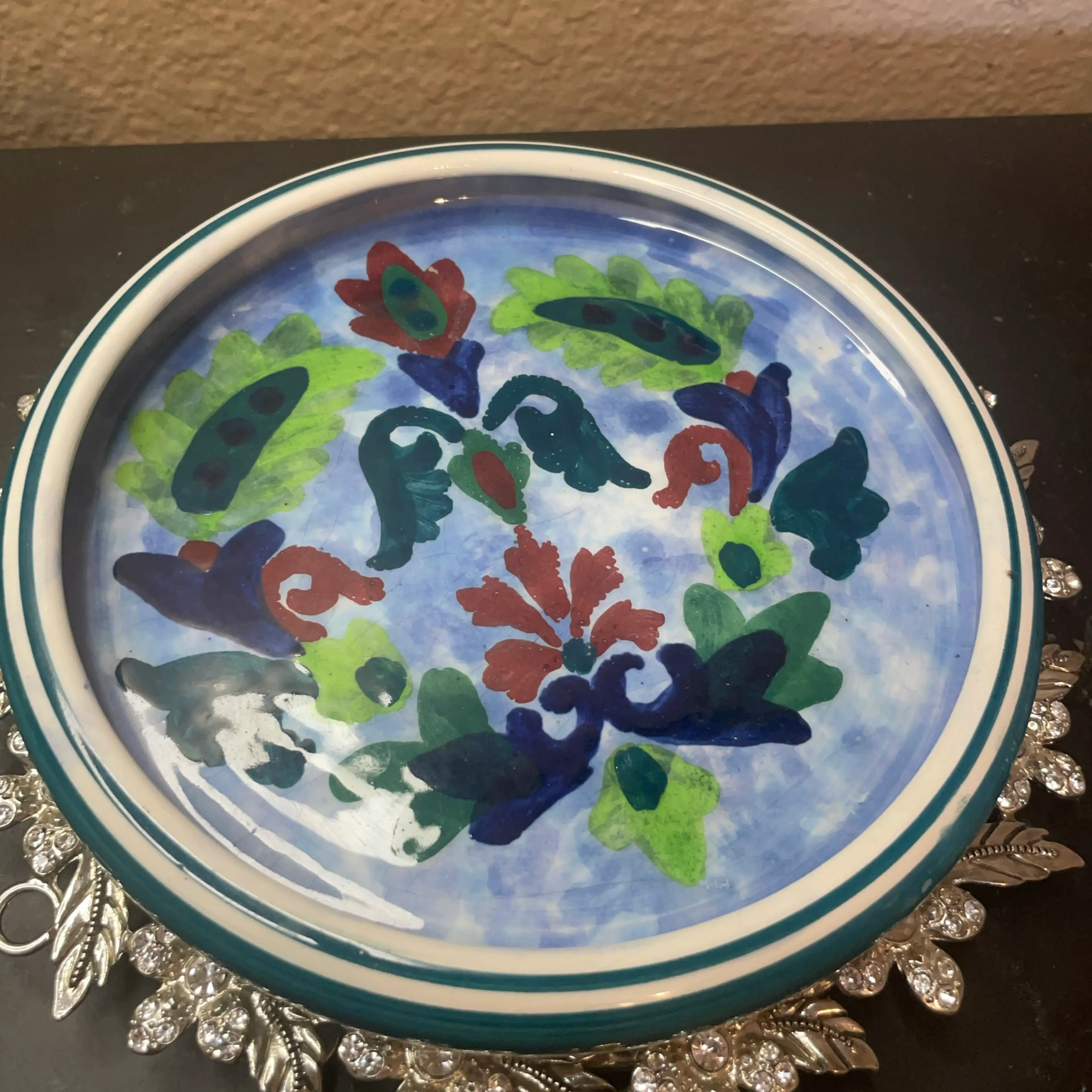 Image 2 of 6