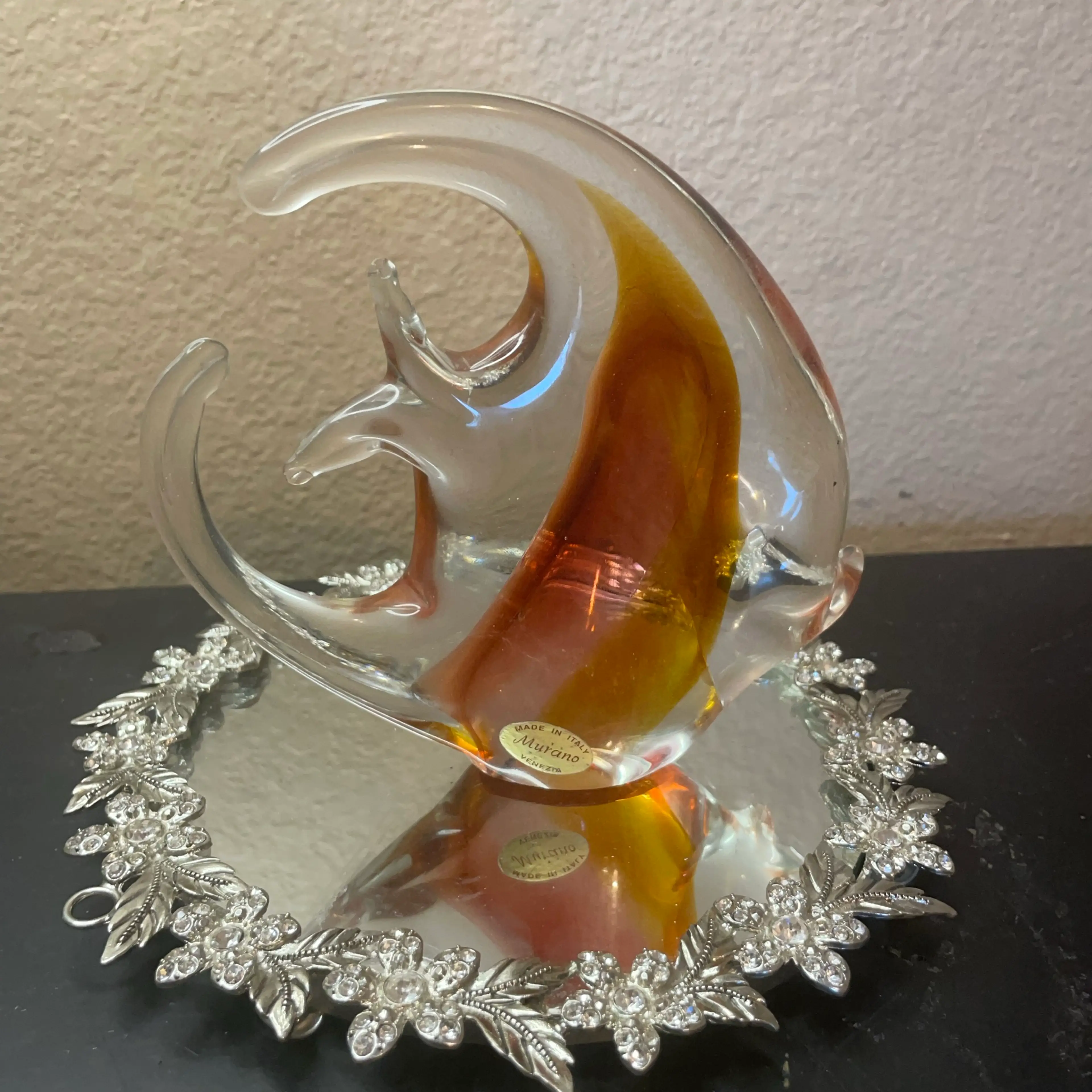 Image 4 of 8