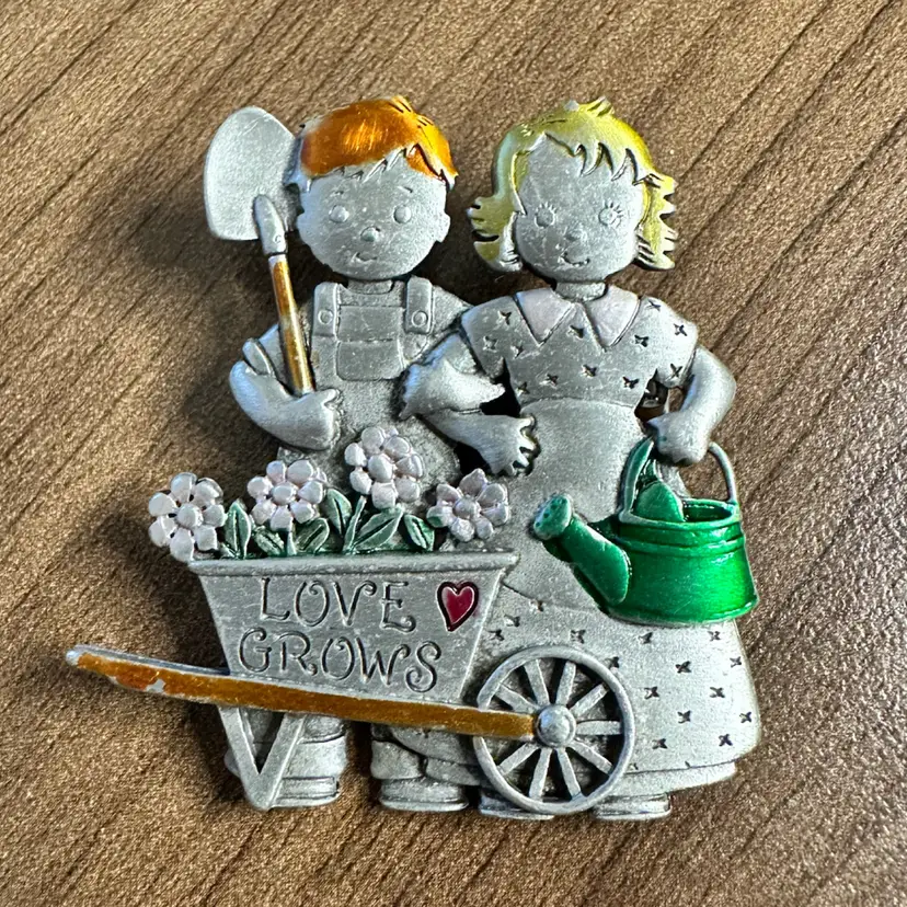 JJ Brooch Boy & Girl Gardening Love Grows Pewter-Tone With Colors