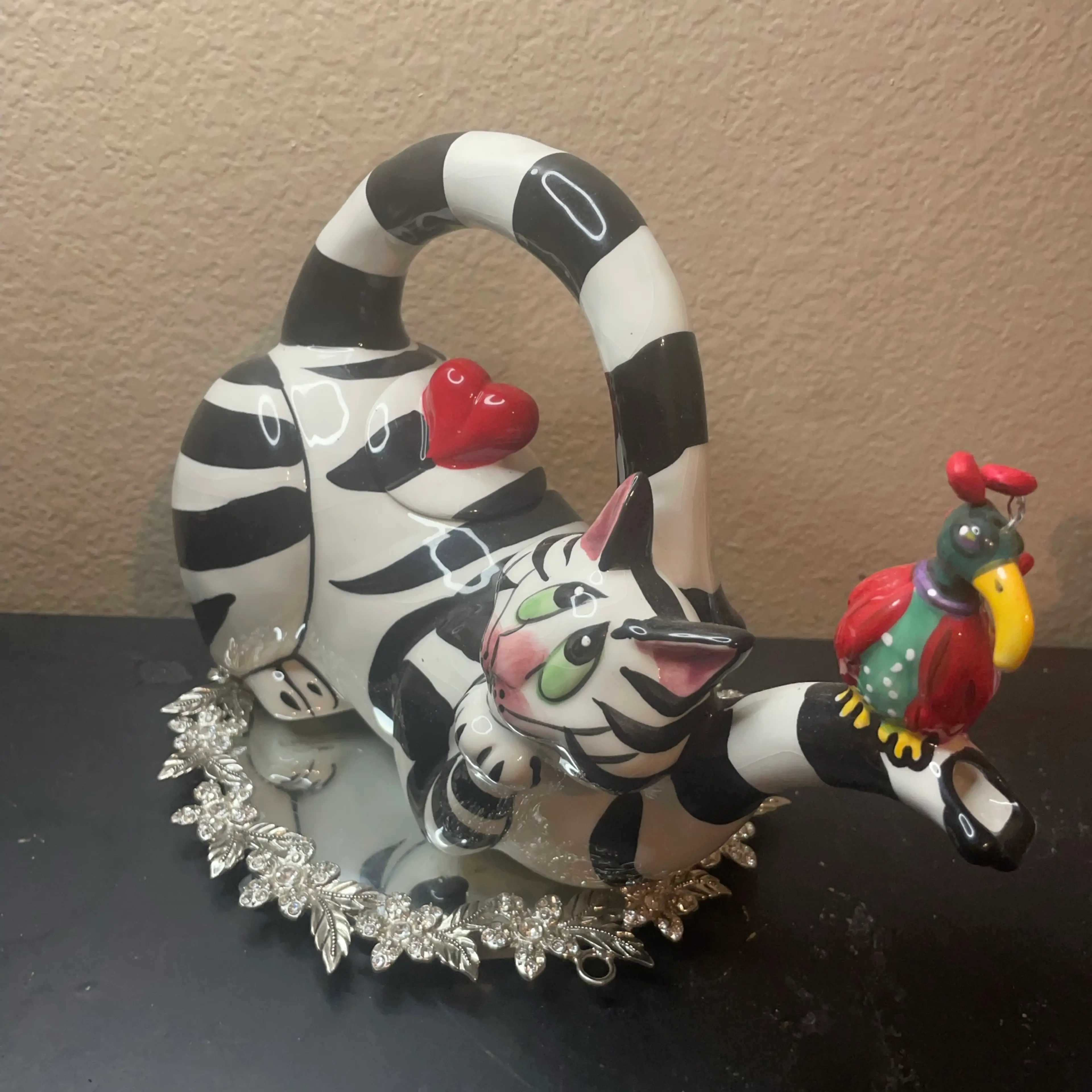 Image 3 of 6