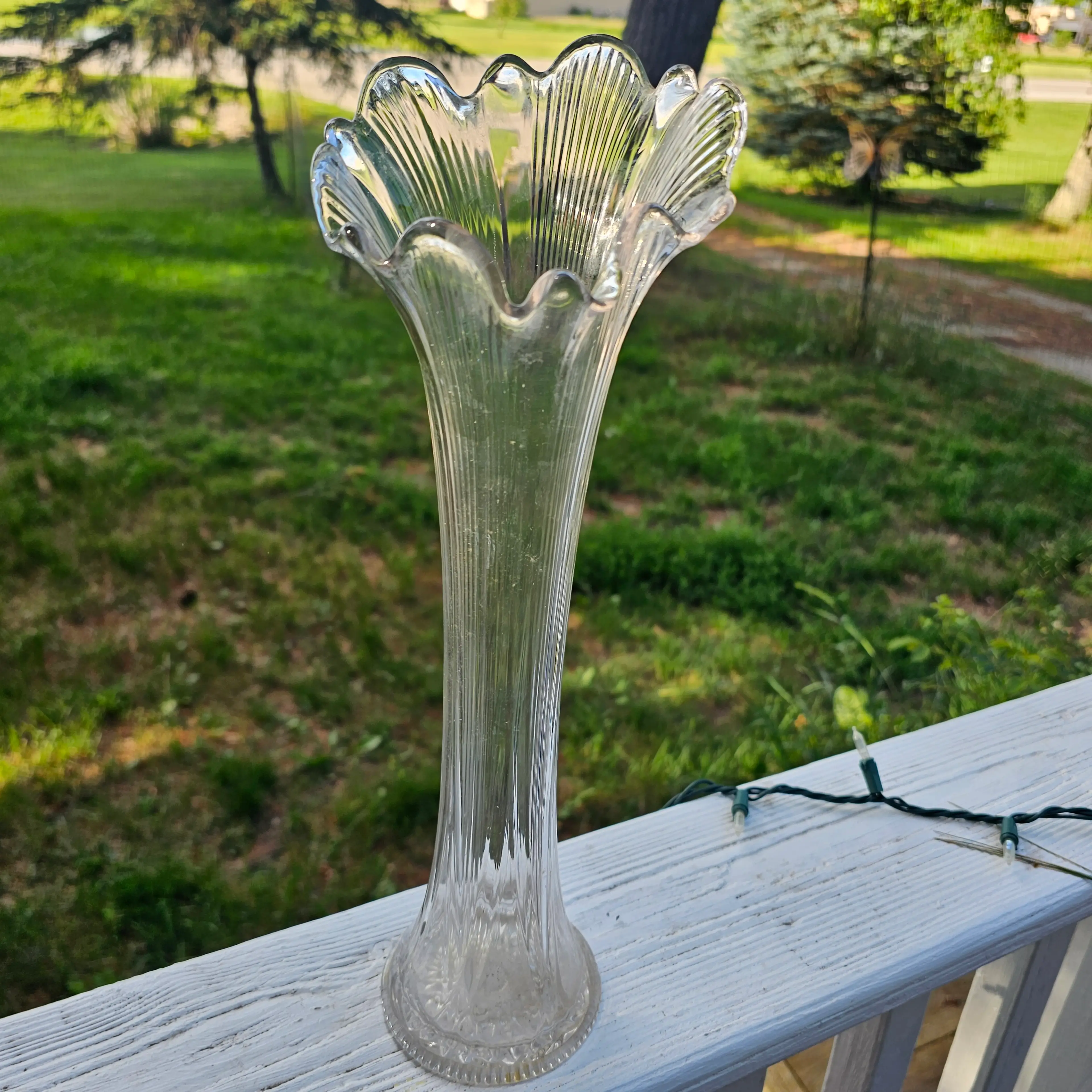 Image 2 of 6