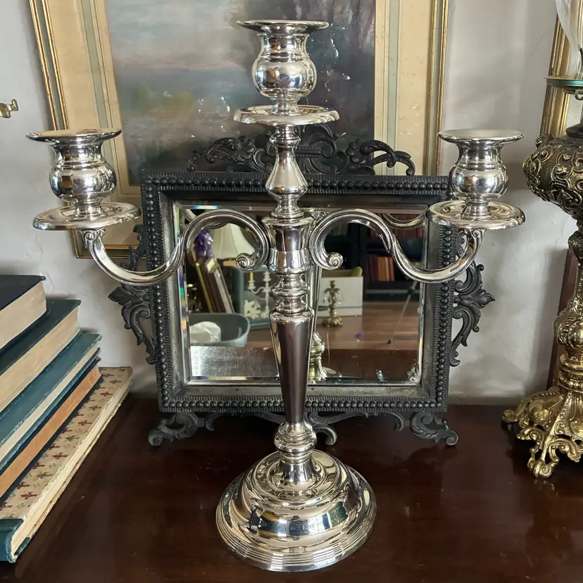 🐇Vintage Intl Silver Co 15” Silver Plate Candelabra