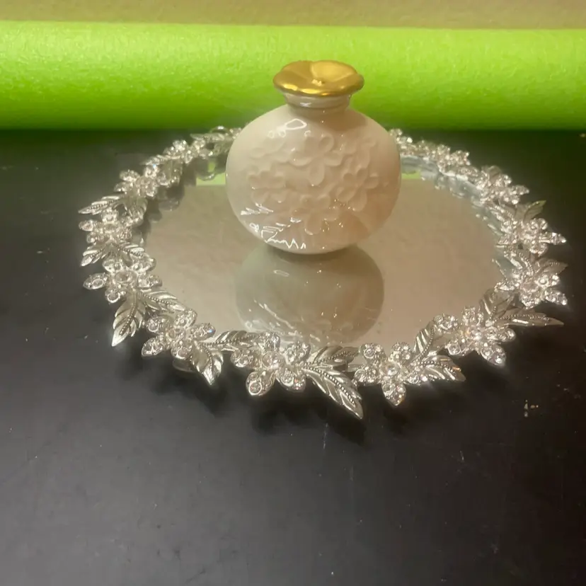 Gorgeous Lenox Ivory Porcelain 4” Perfume Holder