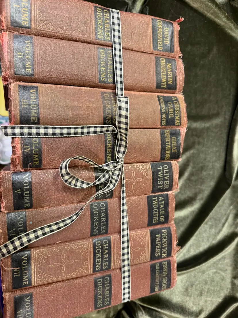 Vintage Charles Dickens Books (Volumes 1-8) - Books, Inc. Clear Type Edition c.1936