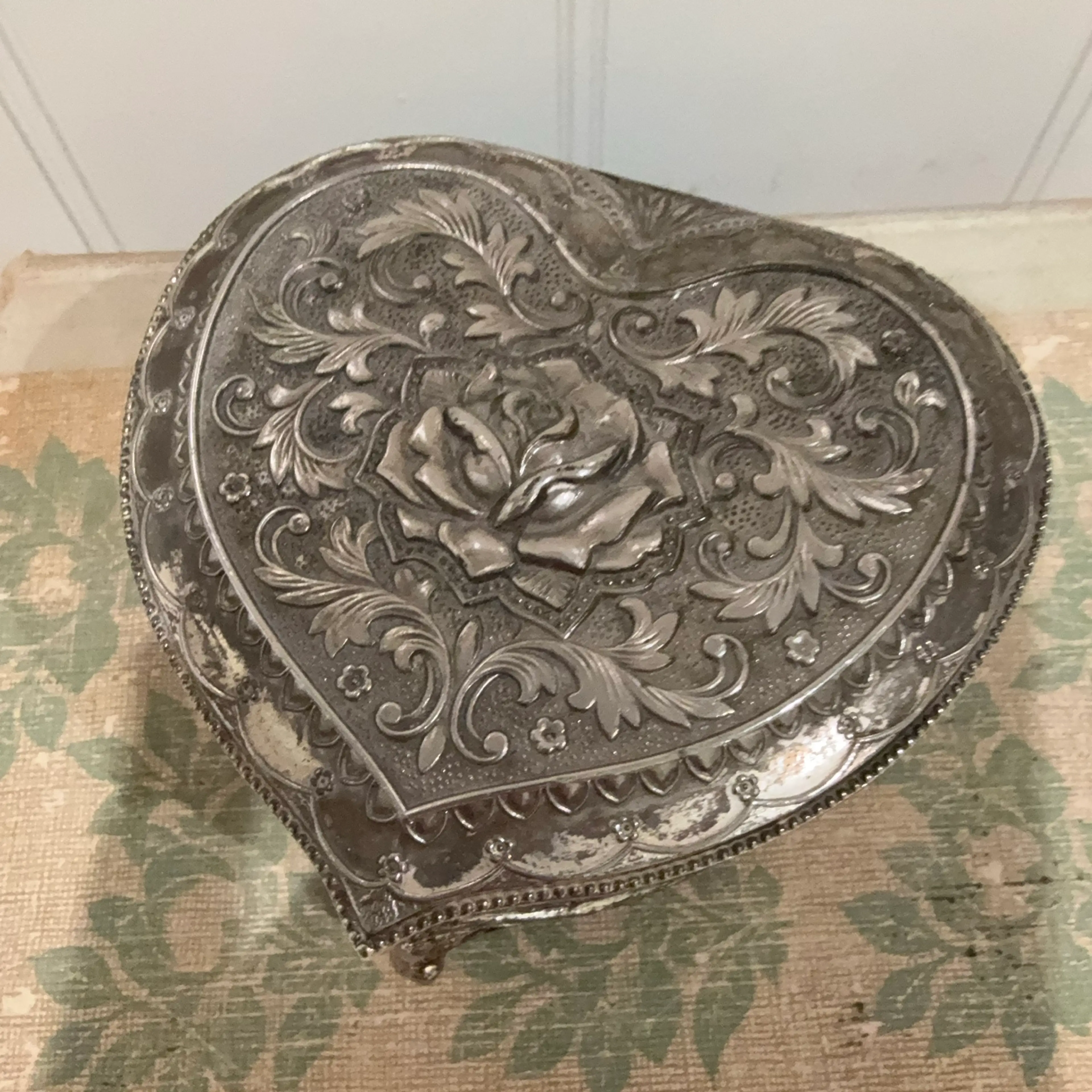 Image 2 of 5