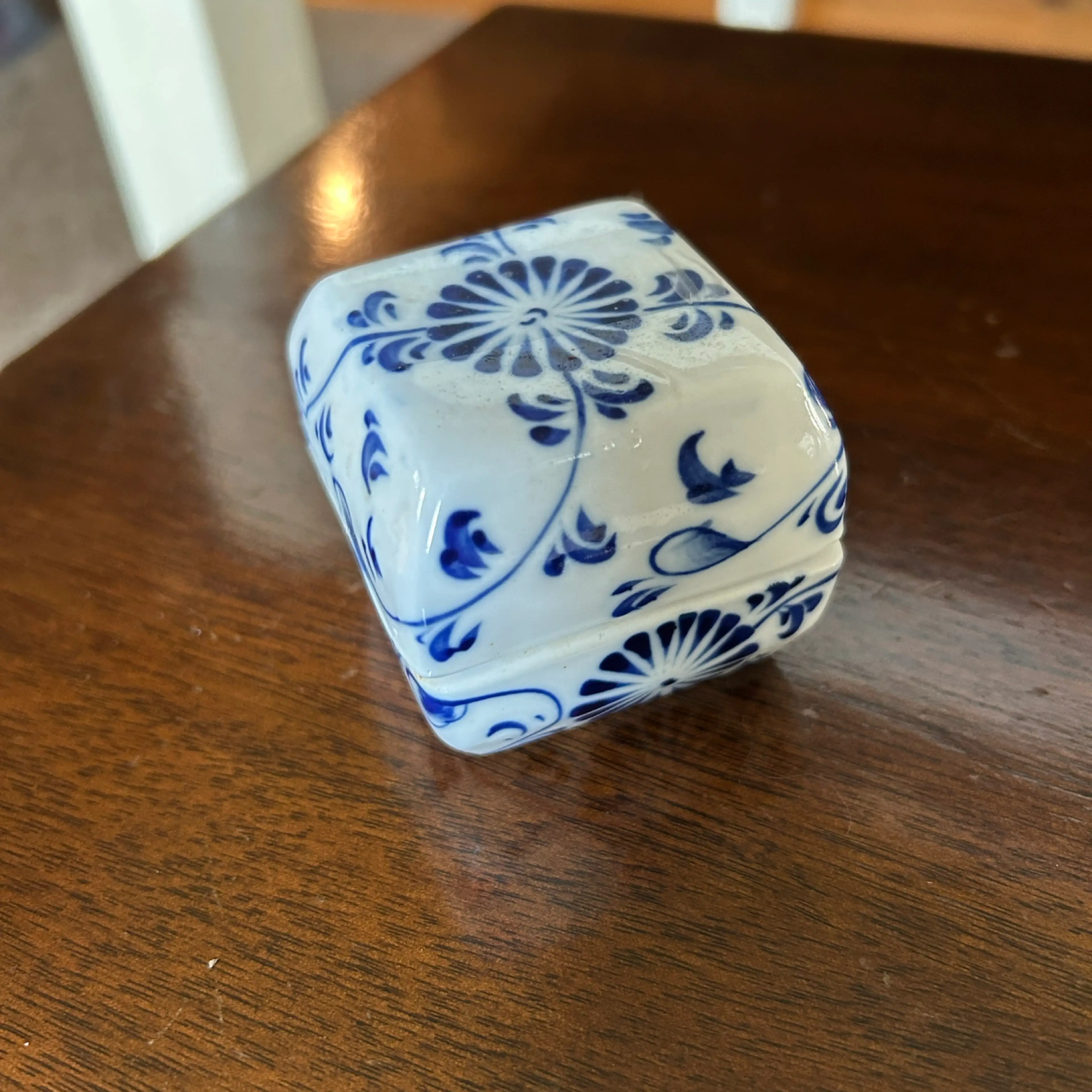 Image 2 of 2