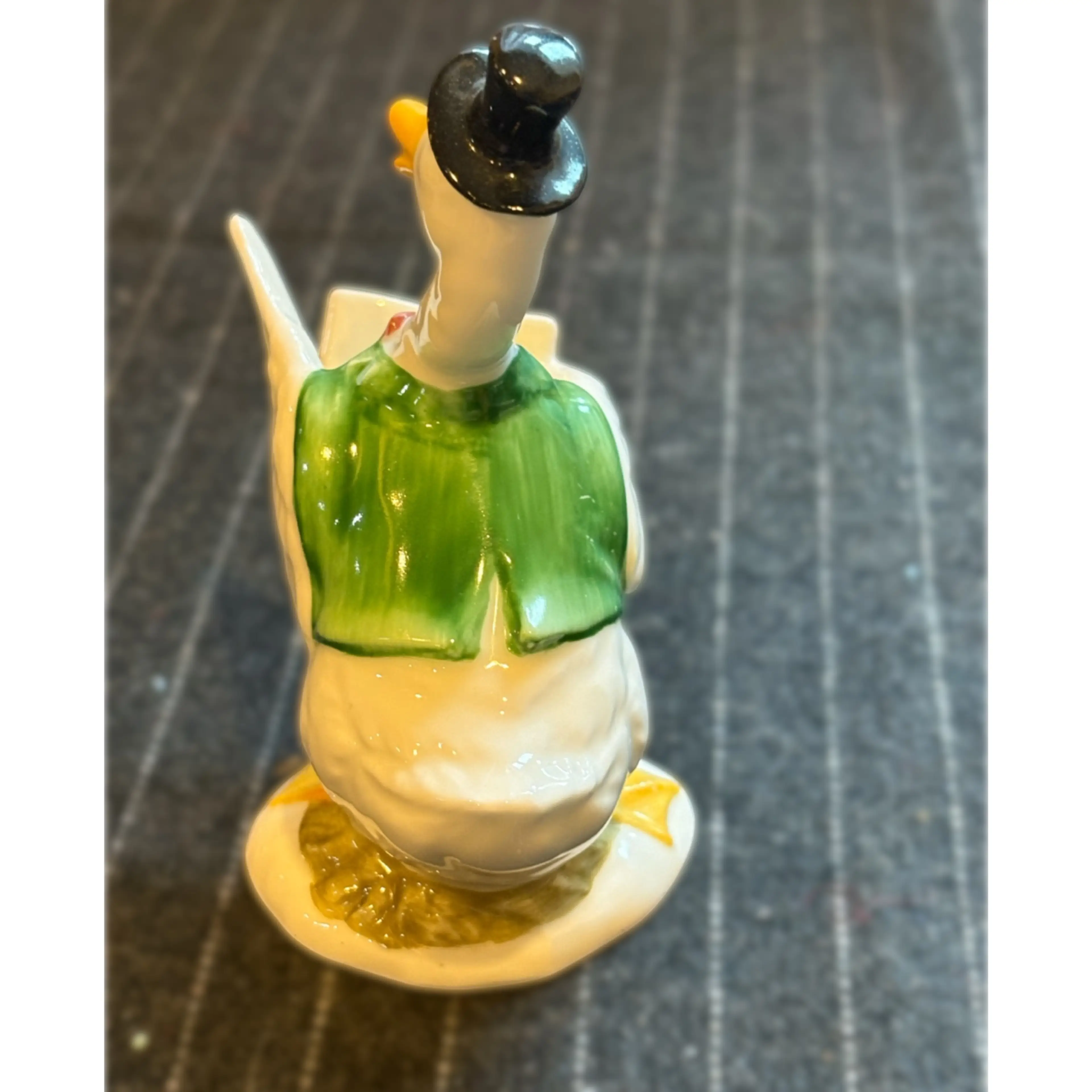 Image 4 of 6