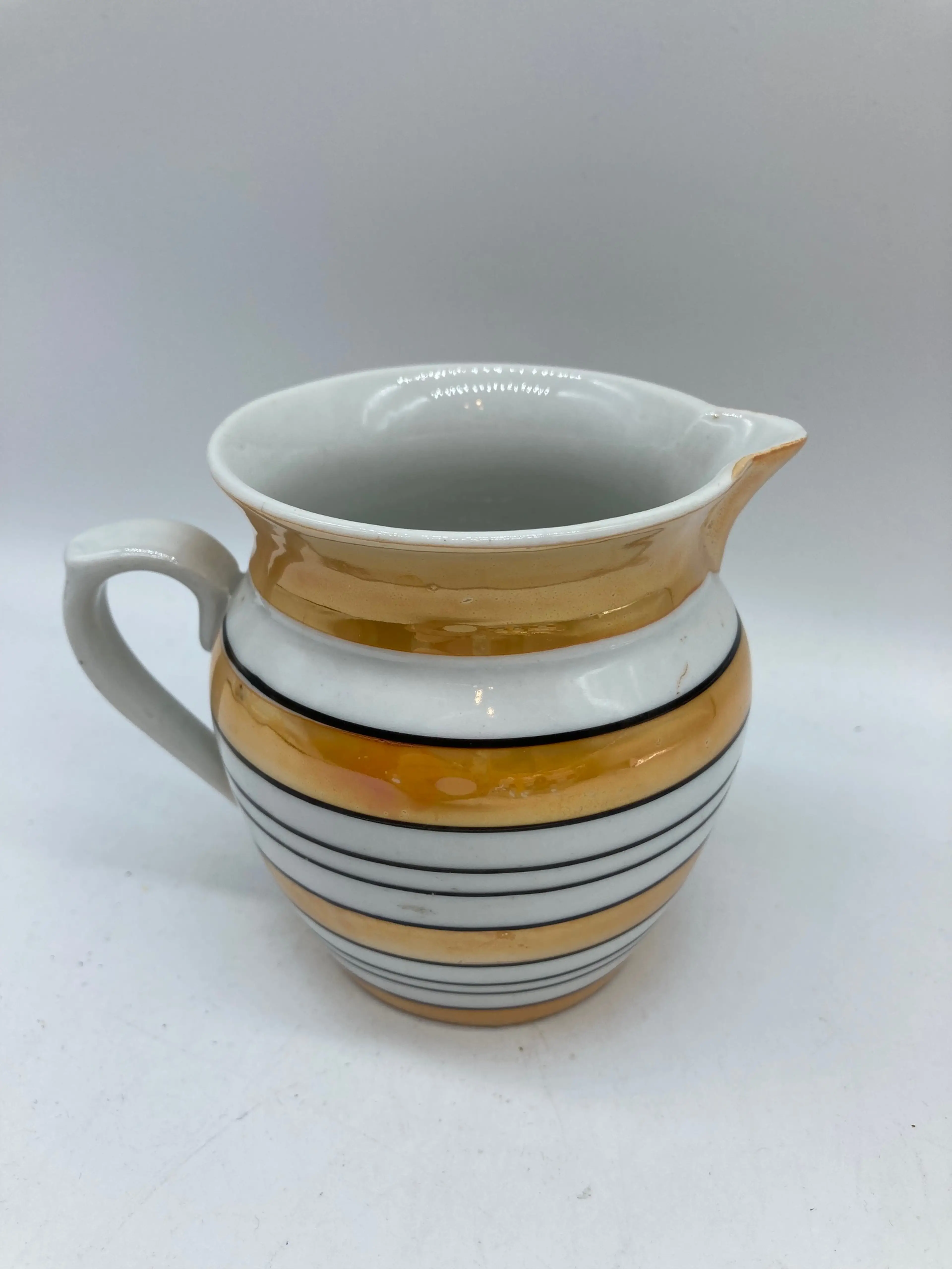Image 4 of 4