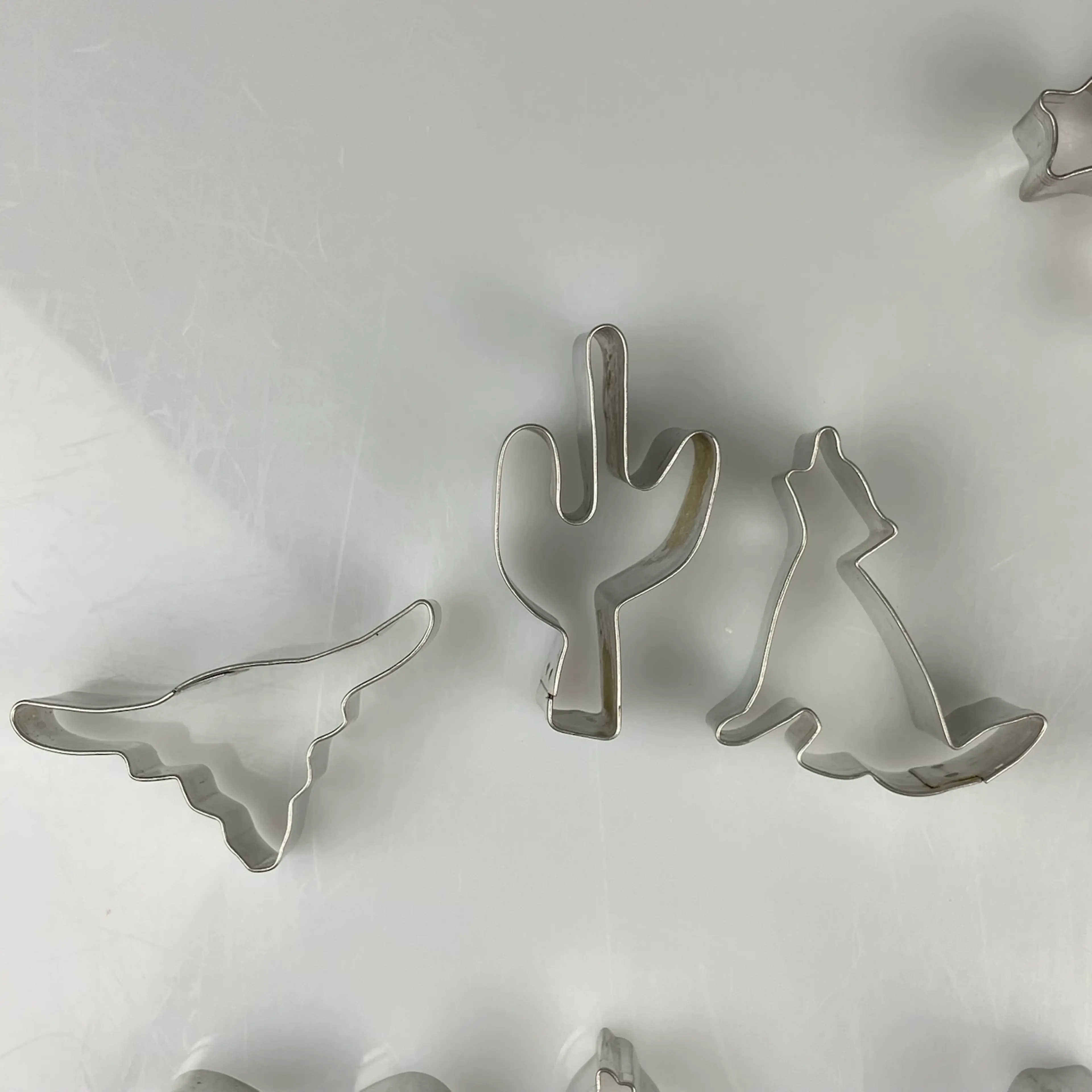 Image 2 of 6
