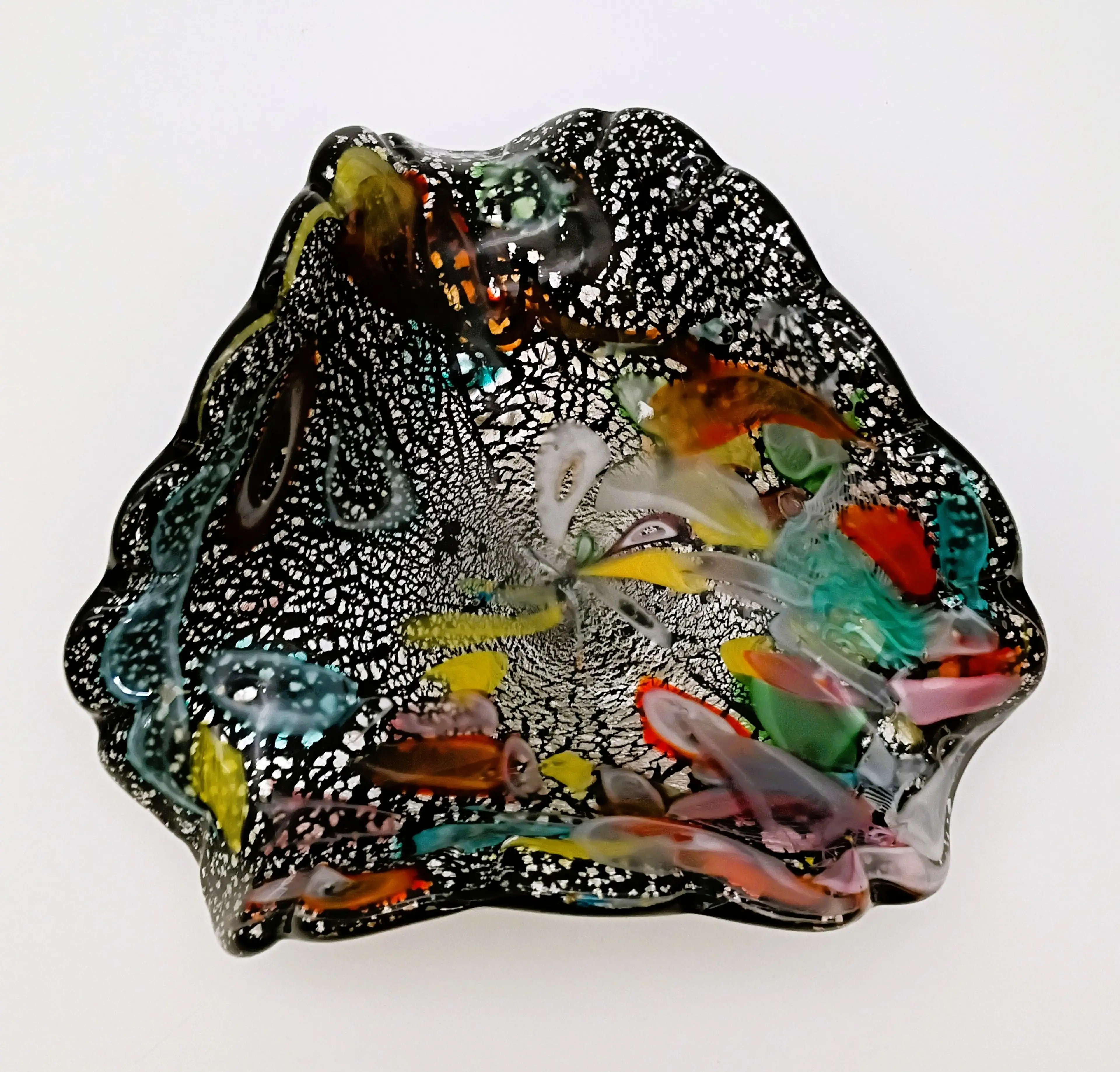 Image 2 of 8