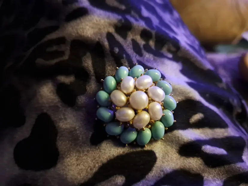 Rare and Beautiful Vintage Crown Trifari Brooch