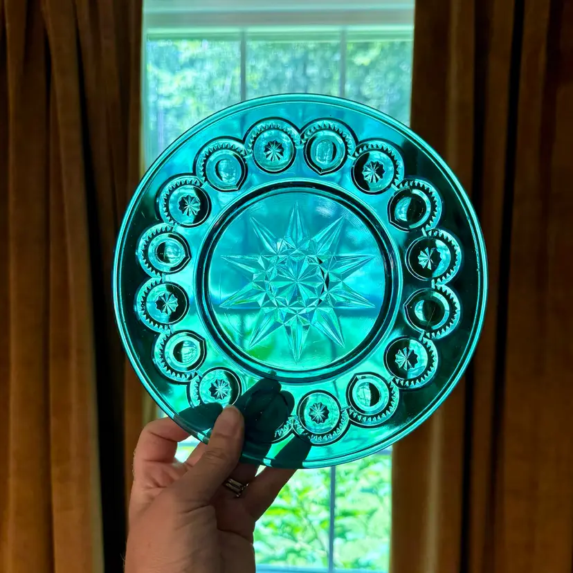 🎀 Vtg L.E. Smith “Moon & Stars” Plate- *CALL OUT*