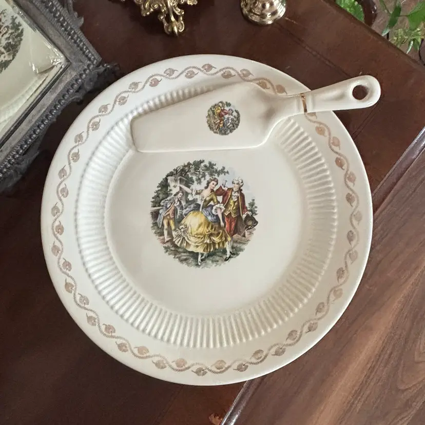 🐇Vintage Royal China Early American 22K Gold Trim Round Porcelain Platter & Server