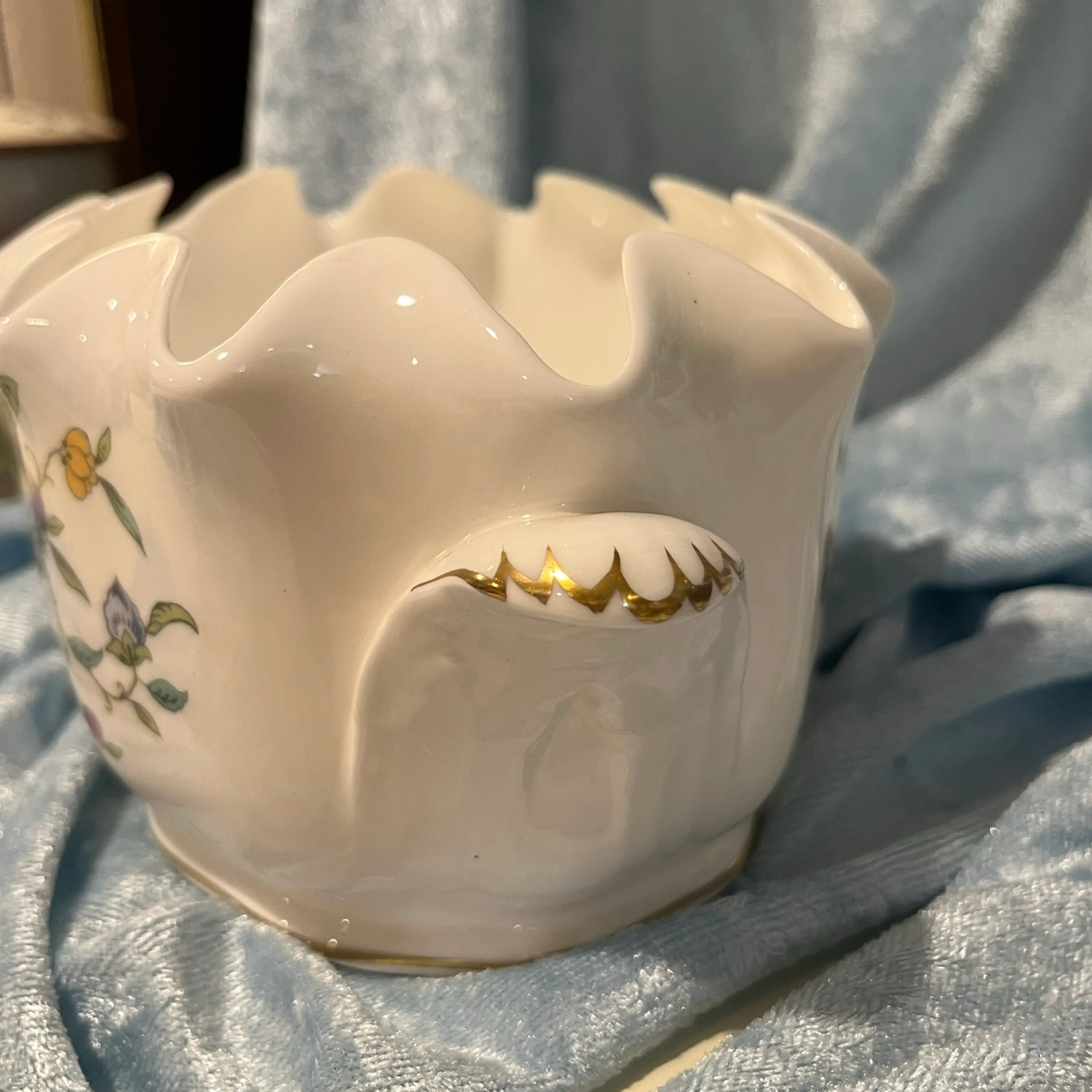 Image 4 of 5