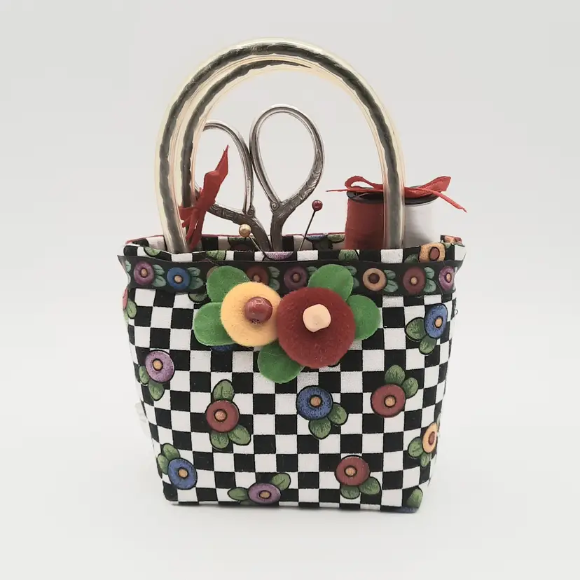 Mary Engelbreit Purse Handbag Pin Cushion with Notions Black & White Check with Flowers