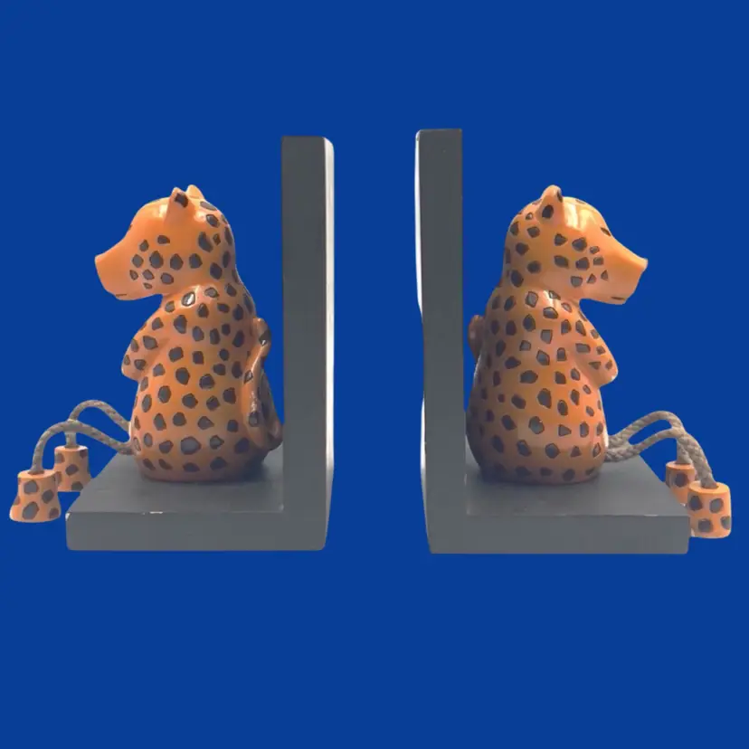 #139- Vintage Cheetah Book End Set 
Wild Cat Shelf Sitter Figurine