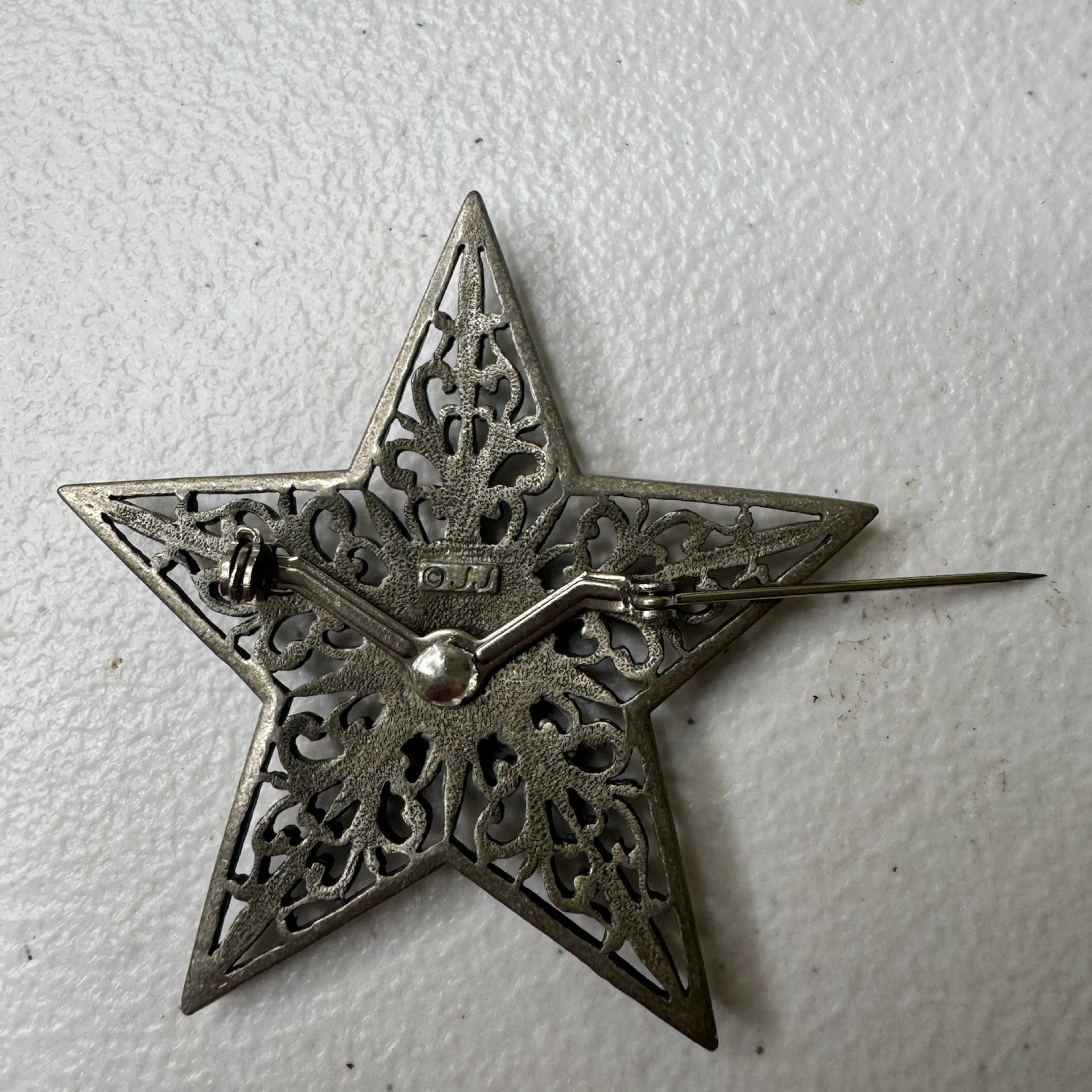 Image 3 of 4