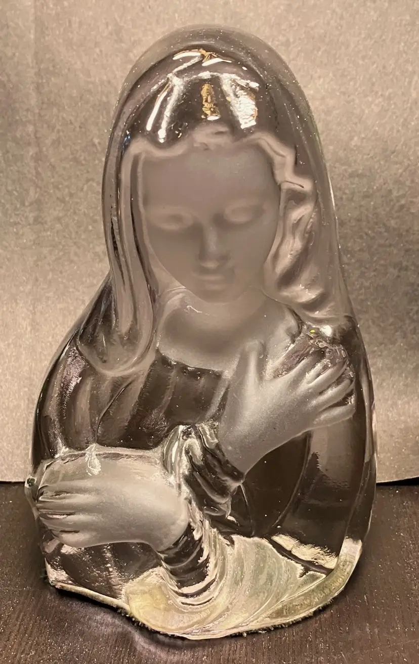 VTG Viking Glass clear and frosted Madonna figurine