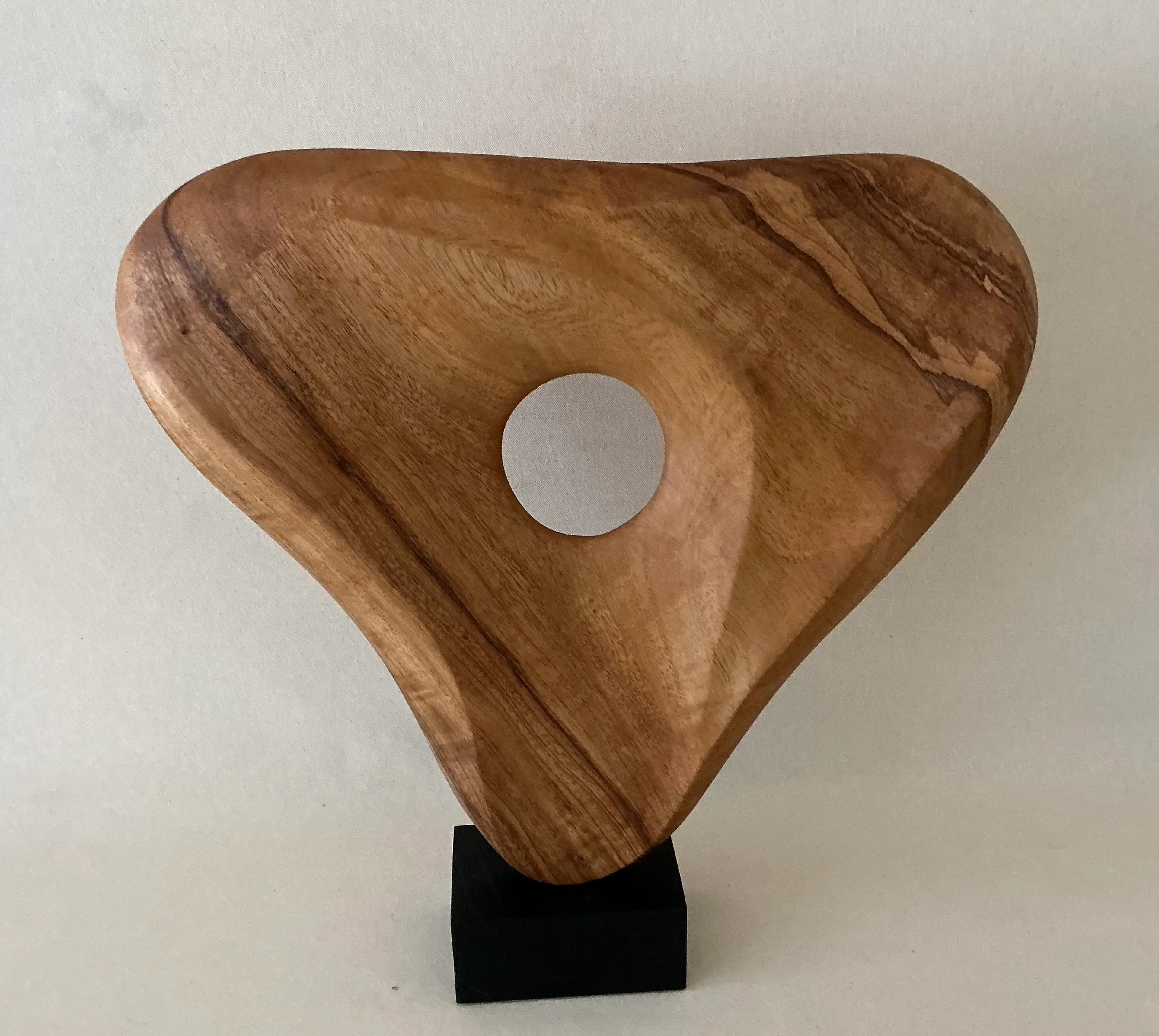 Image 4 of 6