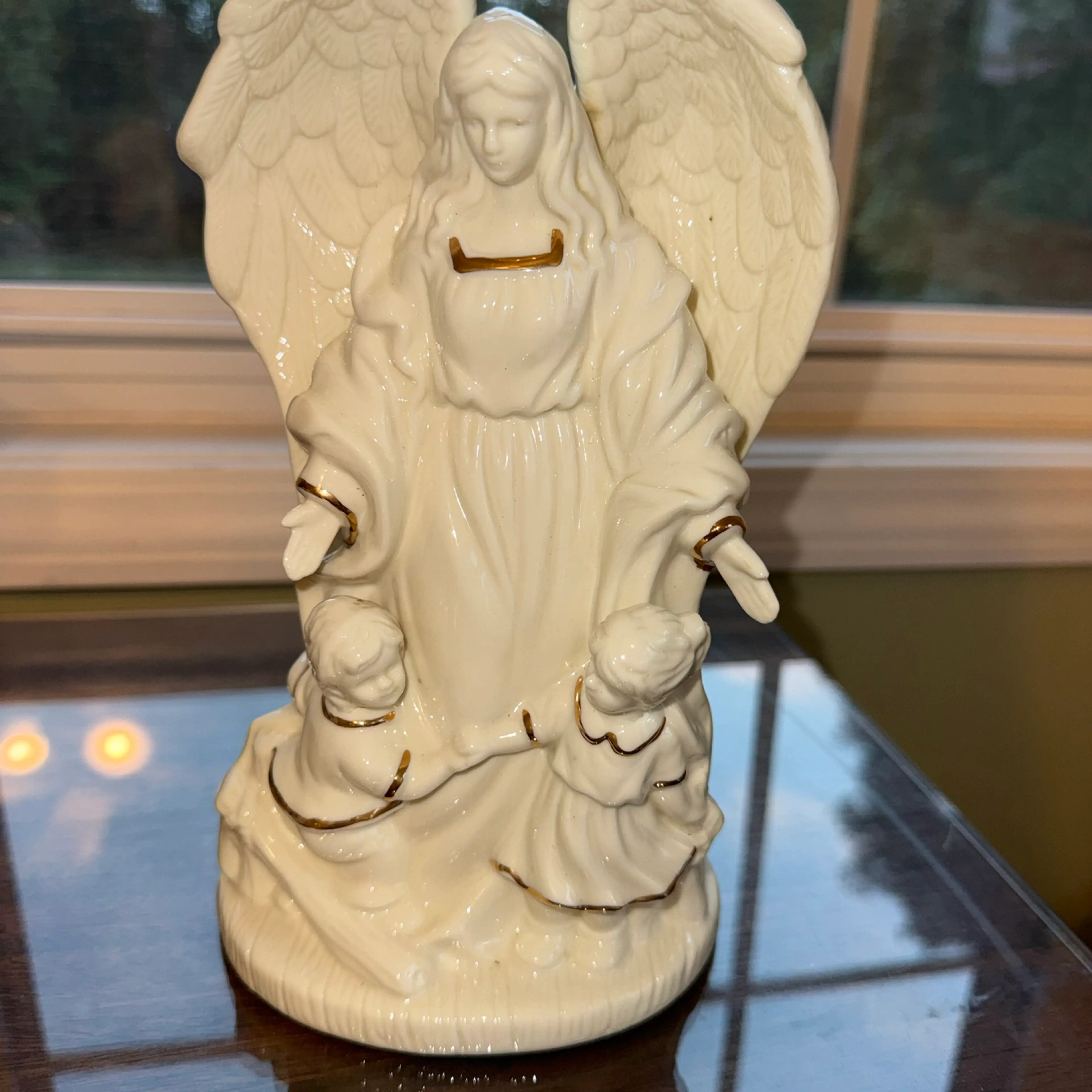 Image 1 of 7
