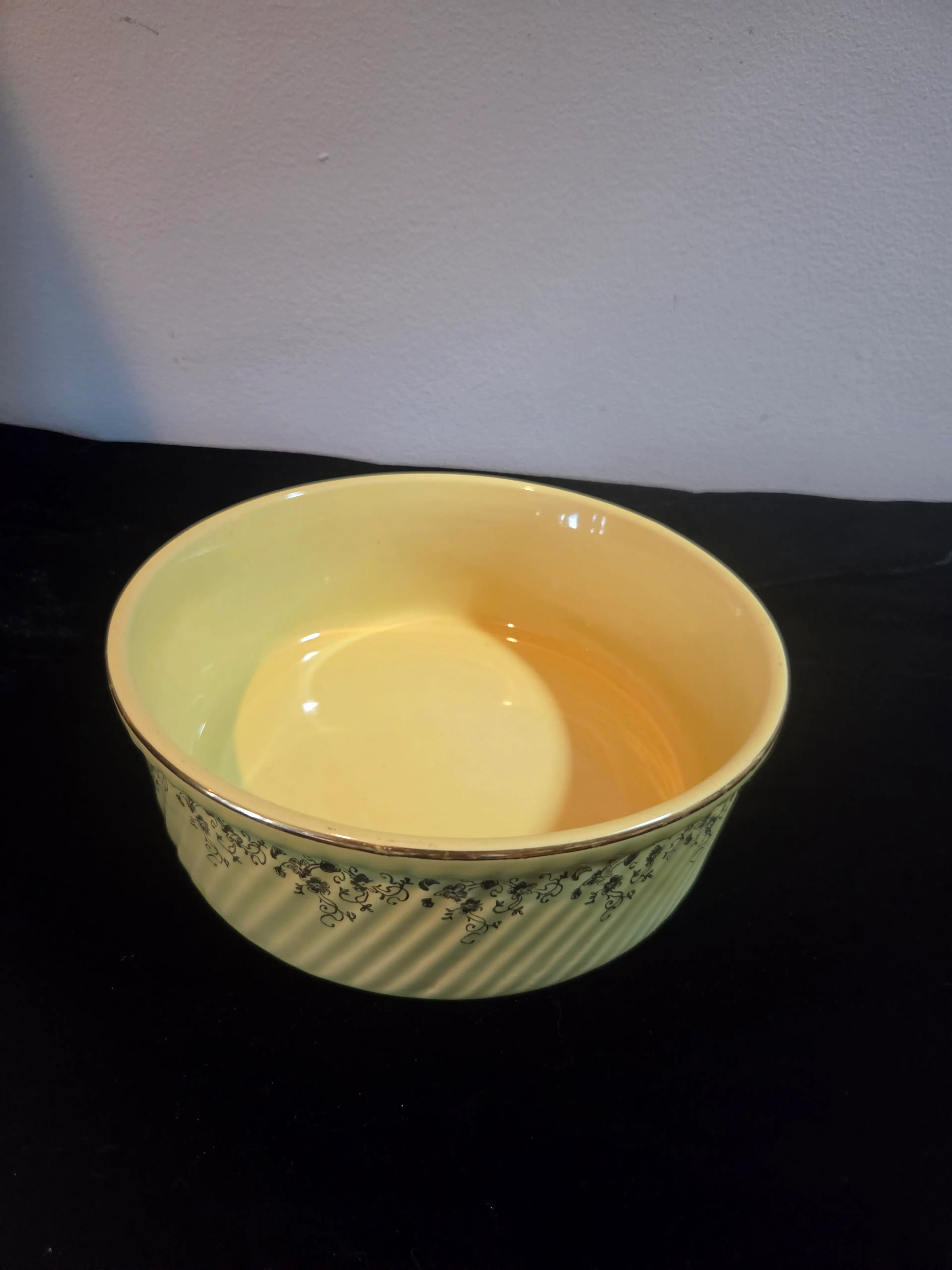 Image 2 of 7